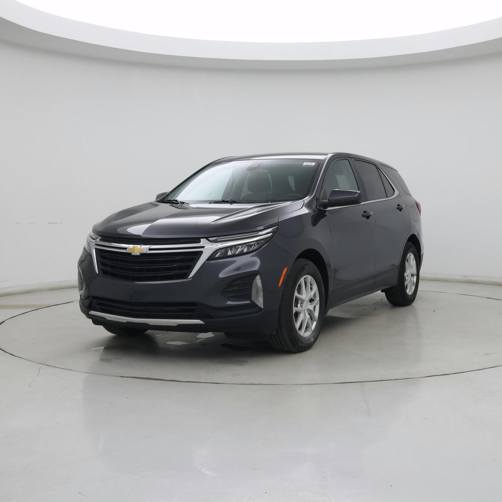 Thumbnail: 2022 Chevrolet Equinox - 4