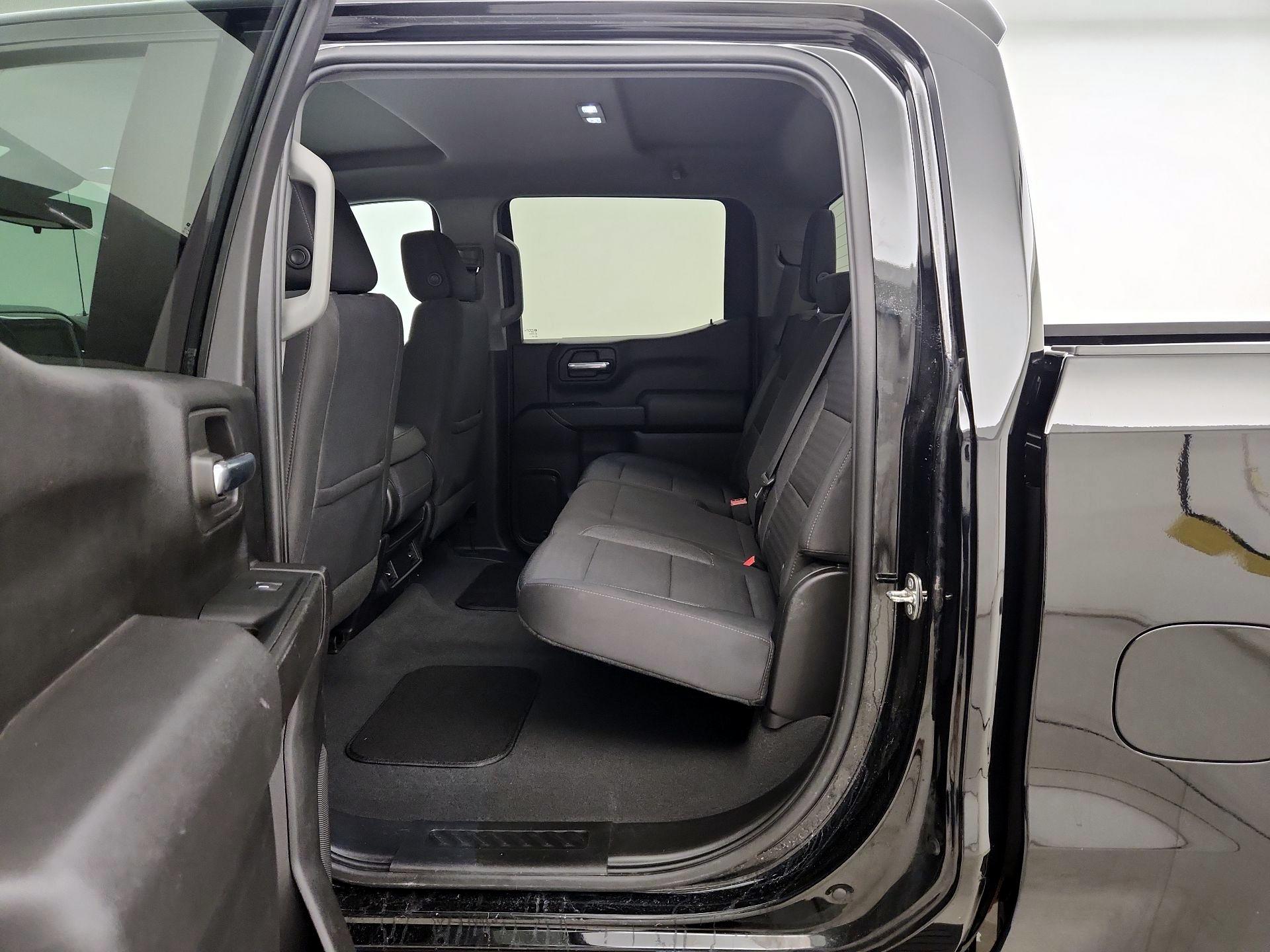 Thumbnail: 2022 Chevrolet Silverado 1500 - 19