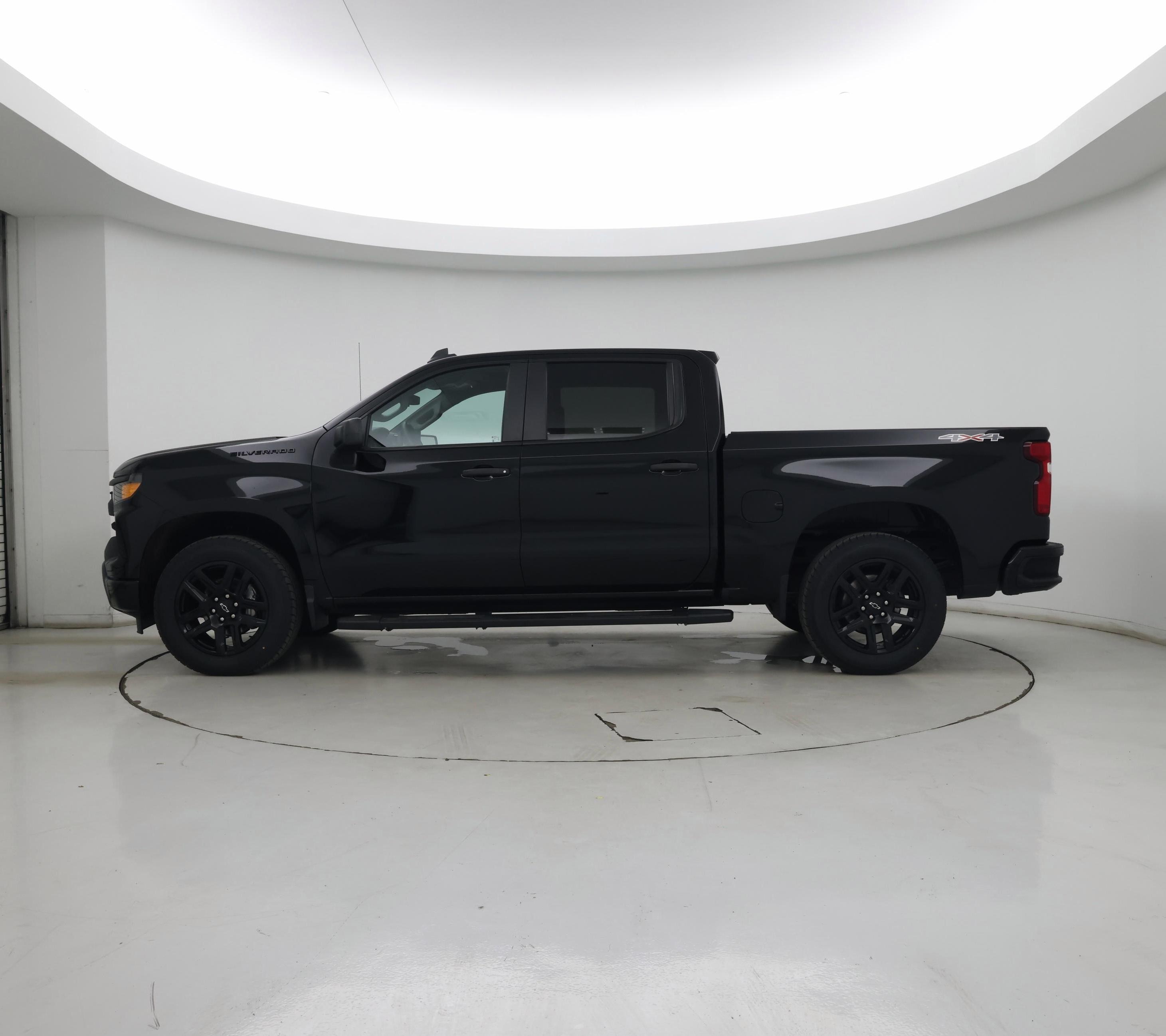 Thumbnail: 2022 Chevrolet Silverado 1500 - 3