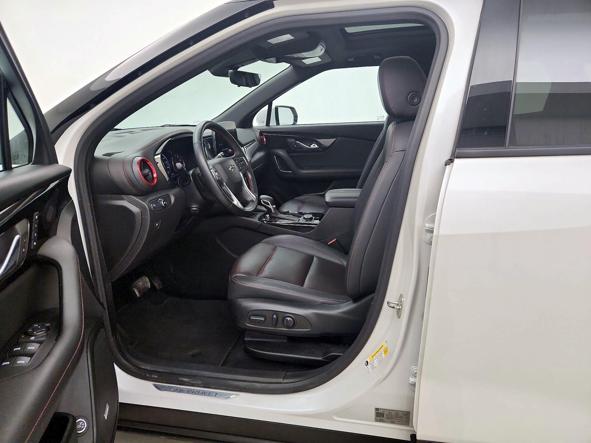 Thumbnail: 2023 Chevrolet Blazer - 11