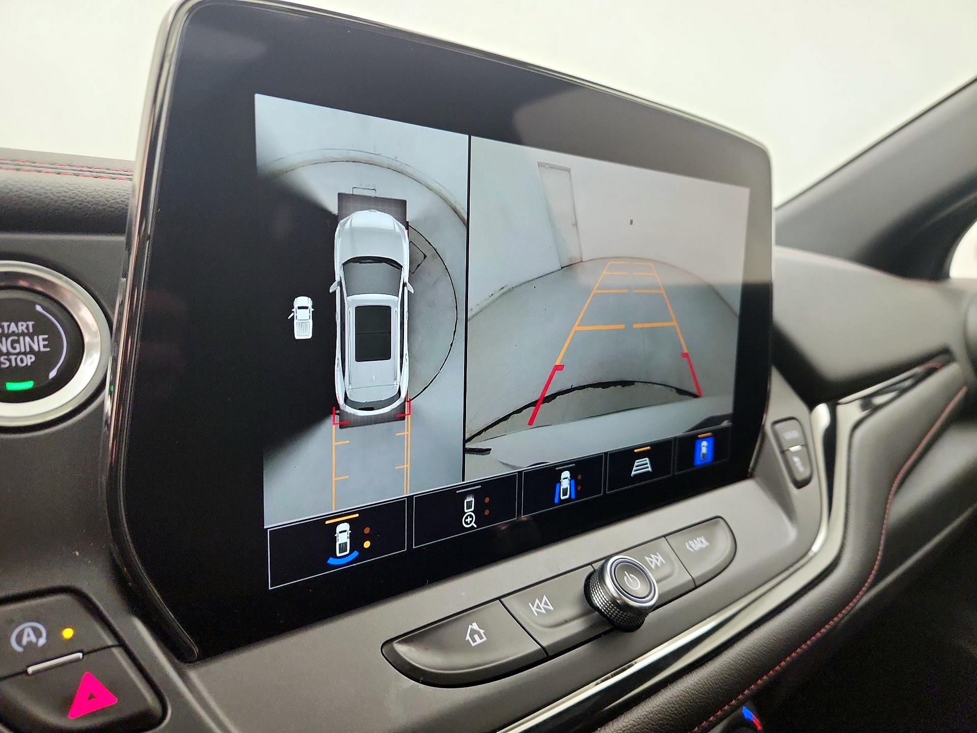 Thumbnail: 2023 Chevrolet Blazer - 15