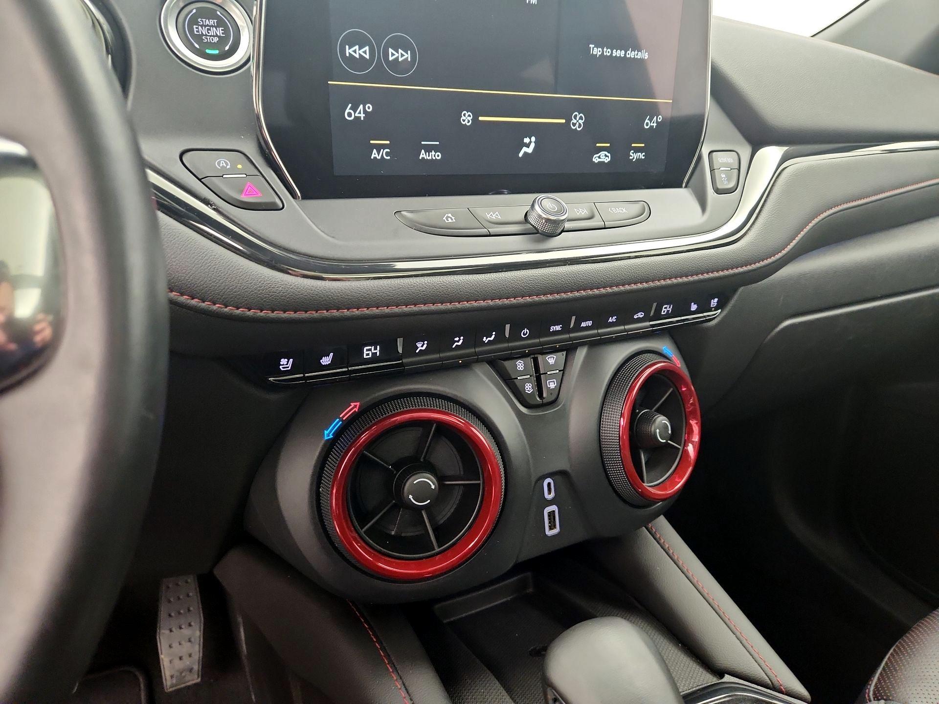 Thumbnail: 2023 Chevrolet Blazer - 17