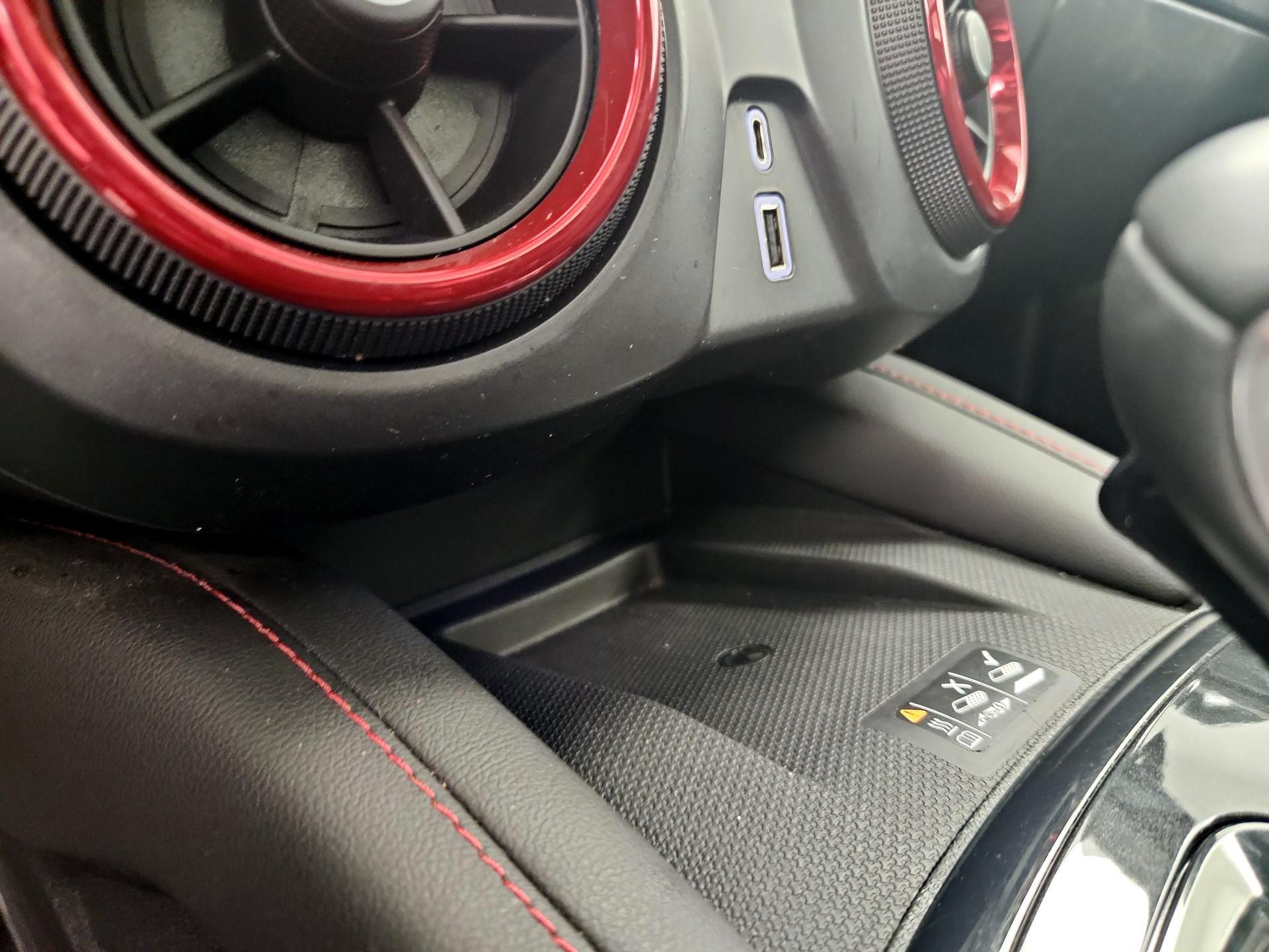 Thumbnail: 2023 Chevrolet Blazer - 19