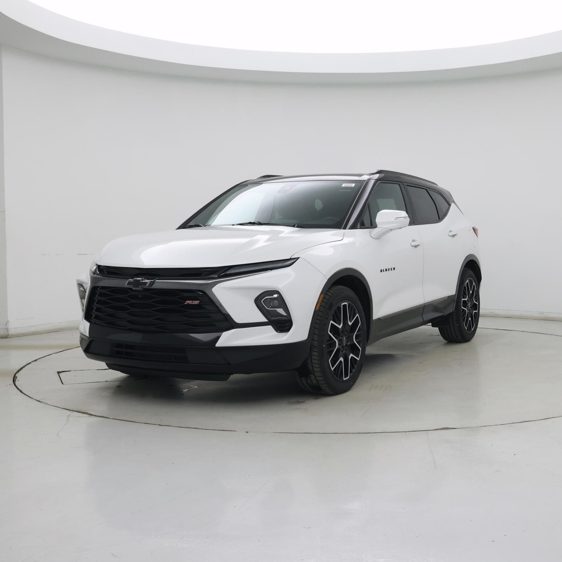 Thumbnail: 2023 Chevrolet Blazer - 4