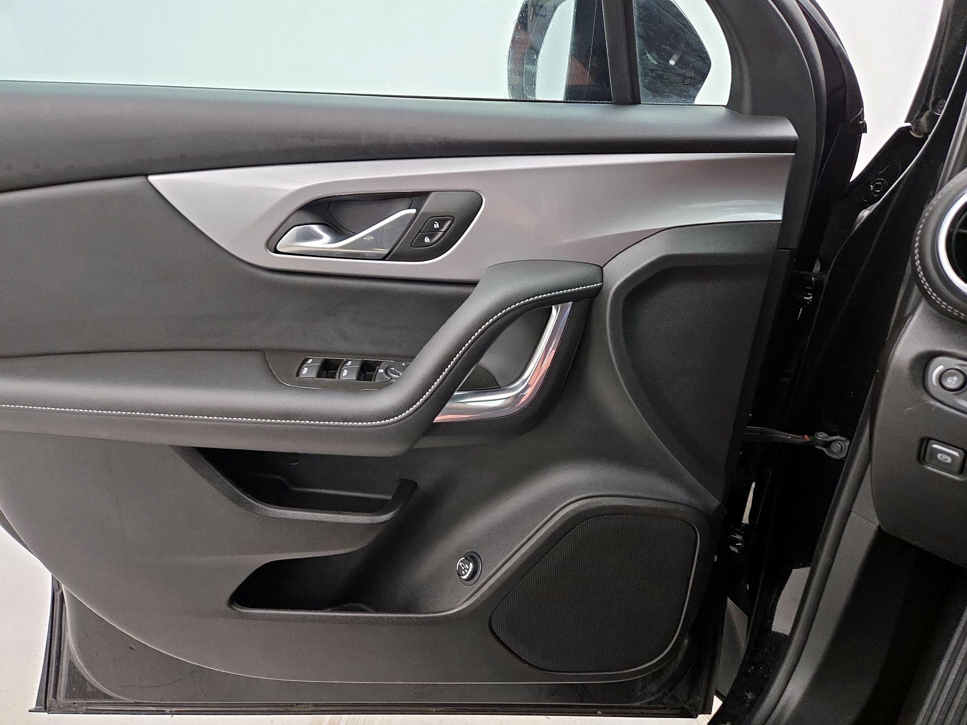 Thumbnail: 2024 Chevrolet Blazer - 12