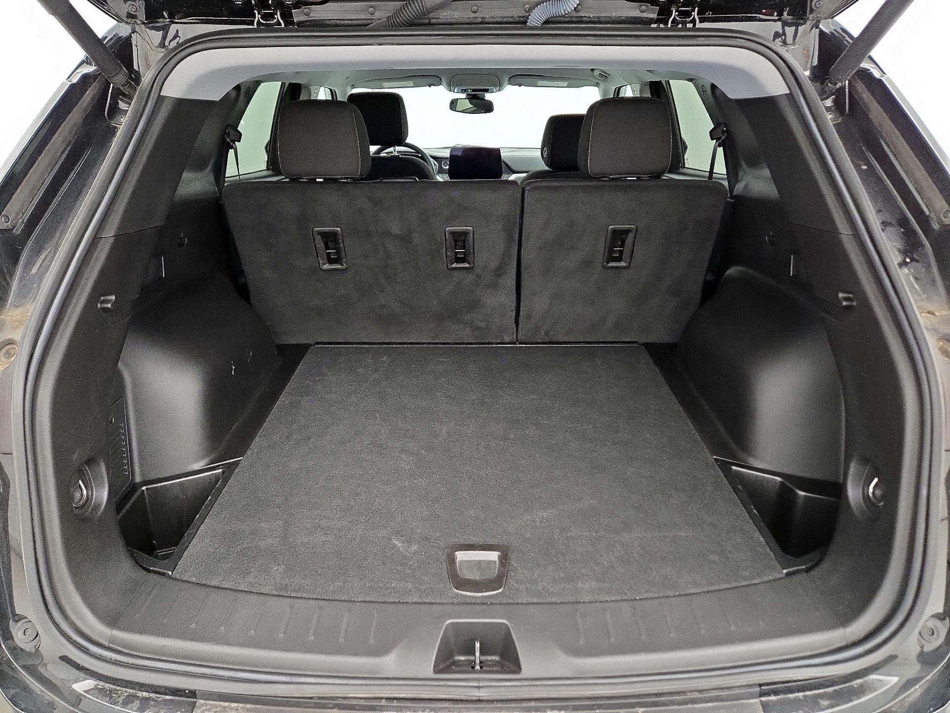 Thumbnail: 2024 Chevrolet Blazer - 20