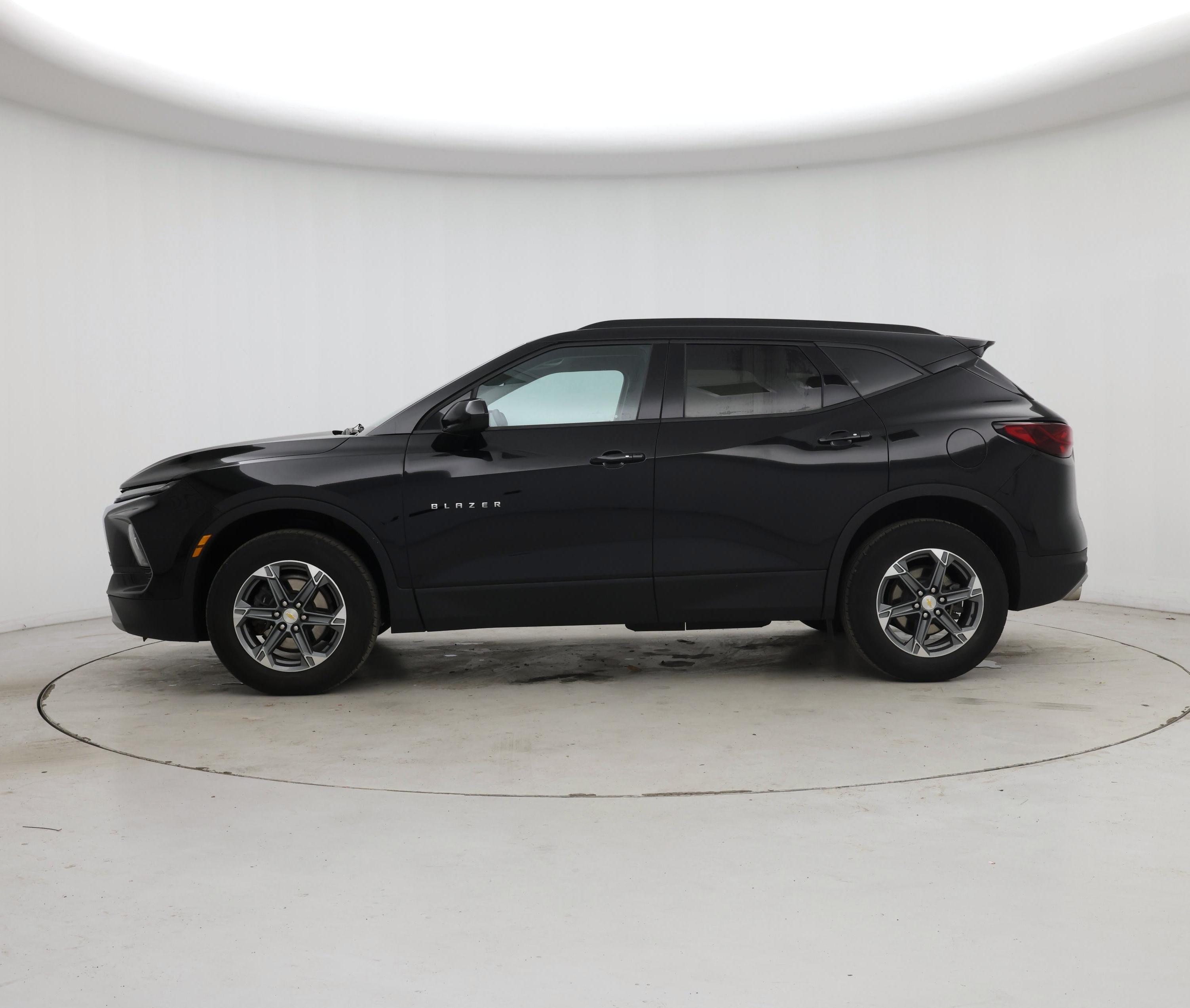 Thumbnail: 2024 Chevrolet Blazer - 3