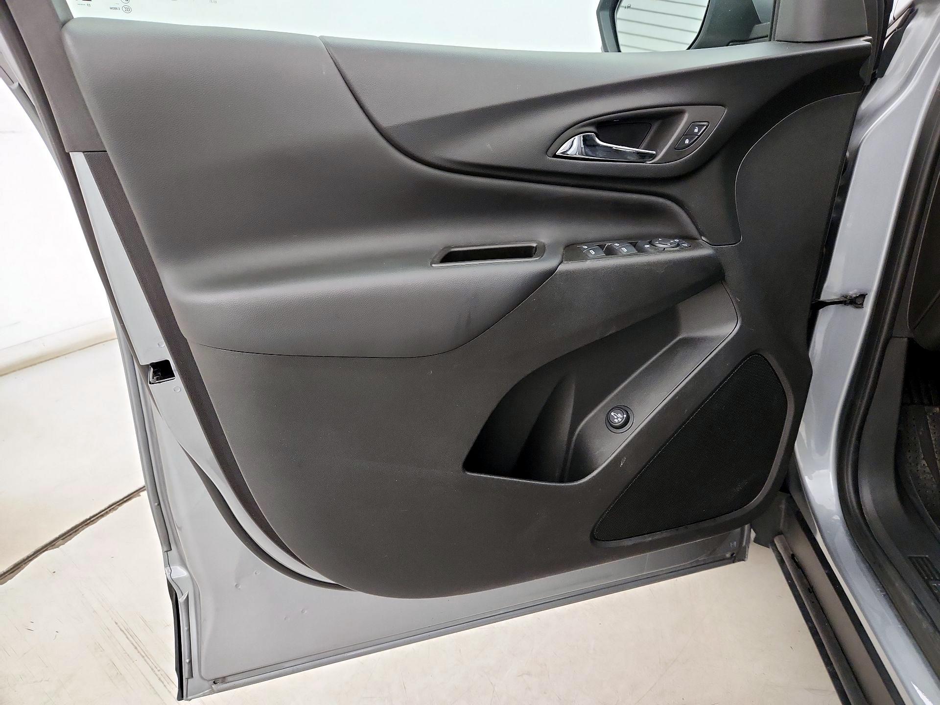 Thumbnail: 2024 Chevrolet Equinox - 12