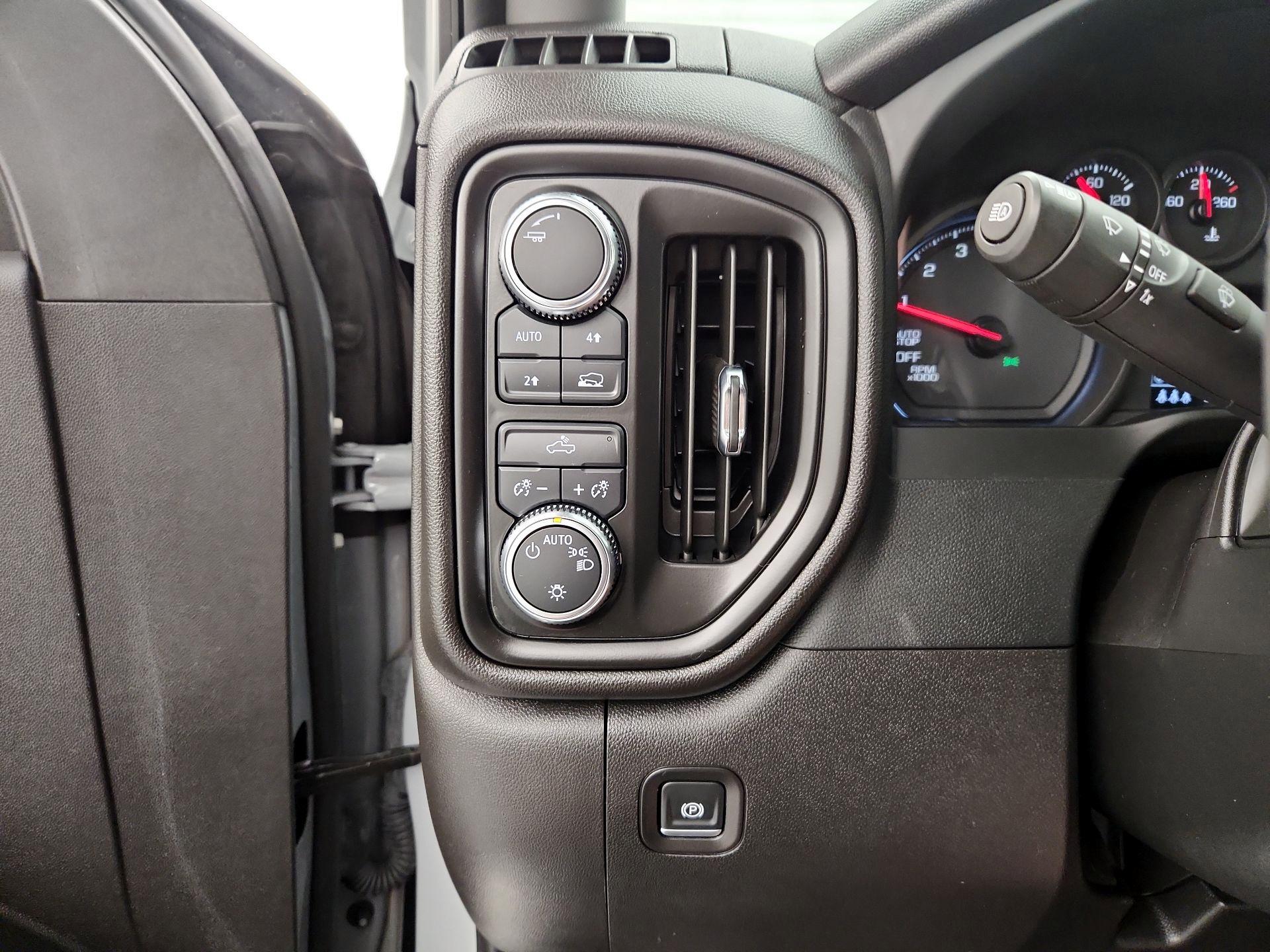 Thumbnail: 2024 GMC Sierra 1500 - 13