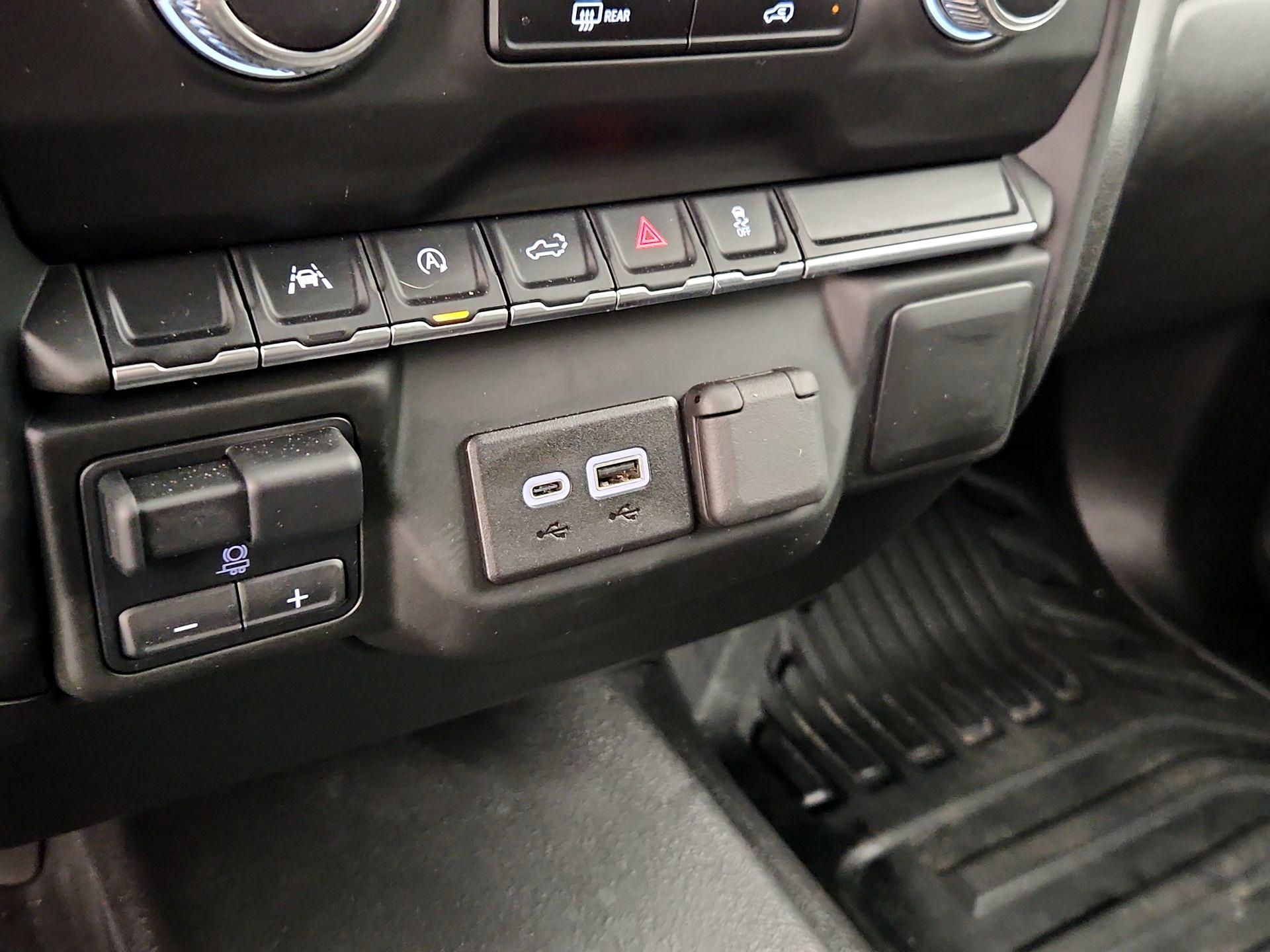 Thumbnail: 2024 GMC Sierra 1500 - 18