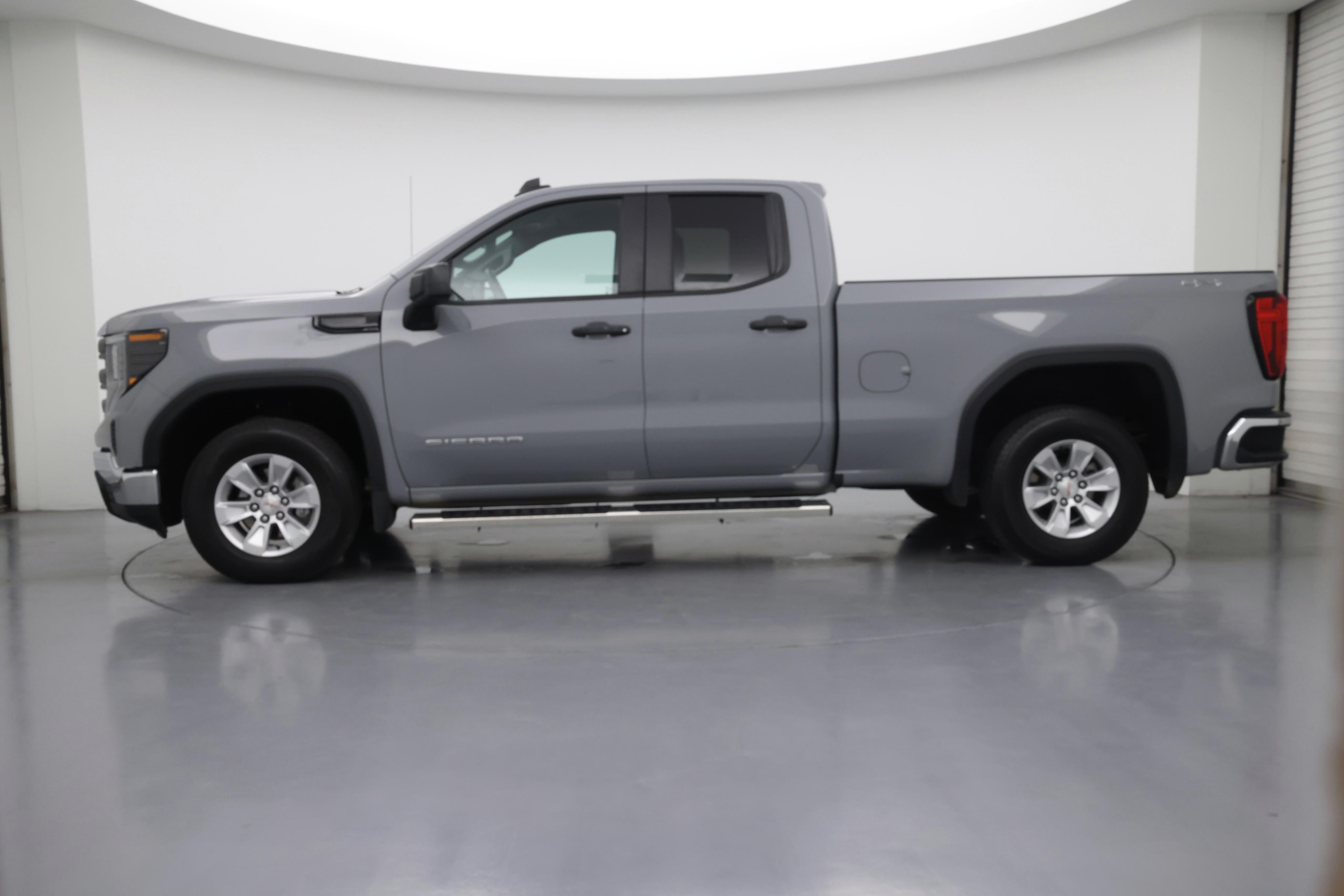 Thumbnail: 2024 GMC Sierra 1500 - 3