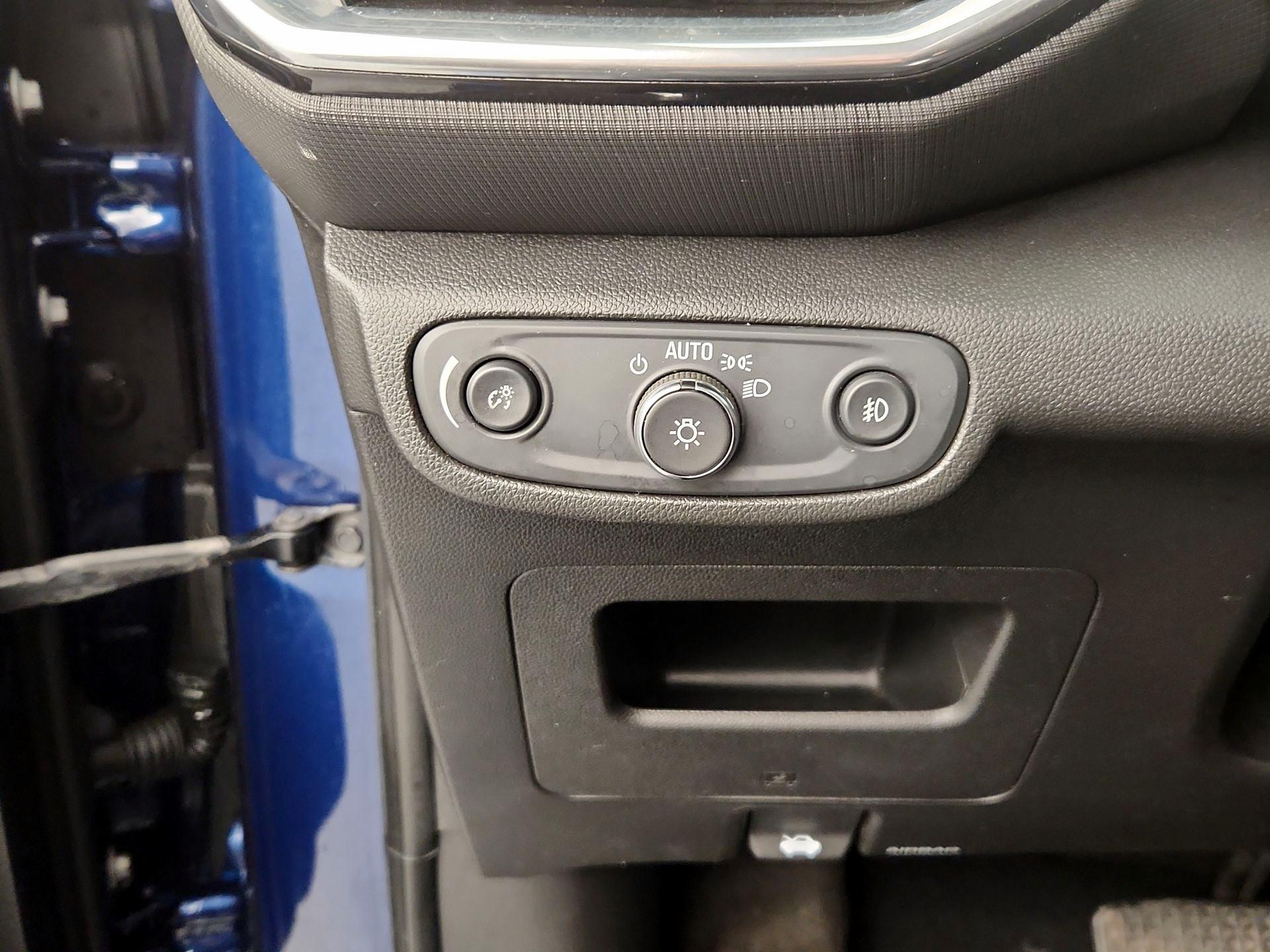 Thumbnail: 2022 Chevrolet TrailBlazer - 13