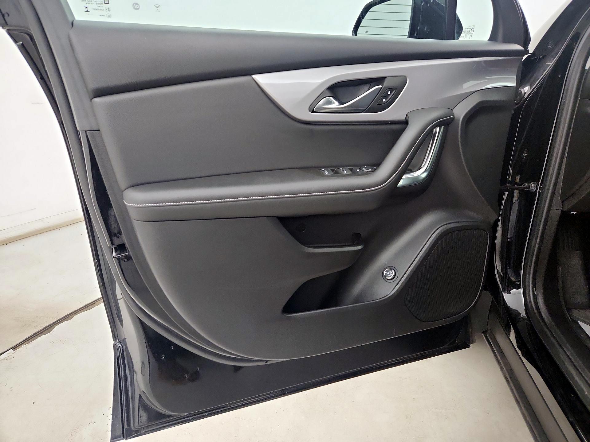 Thumbnail: 2024 Chevrolet Blazer - 12