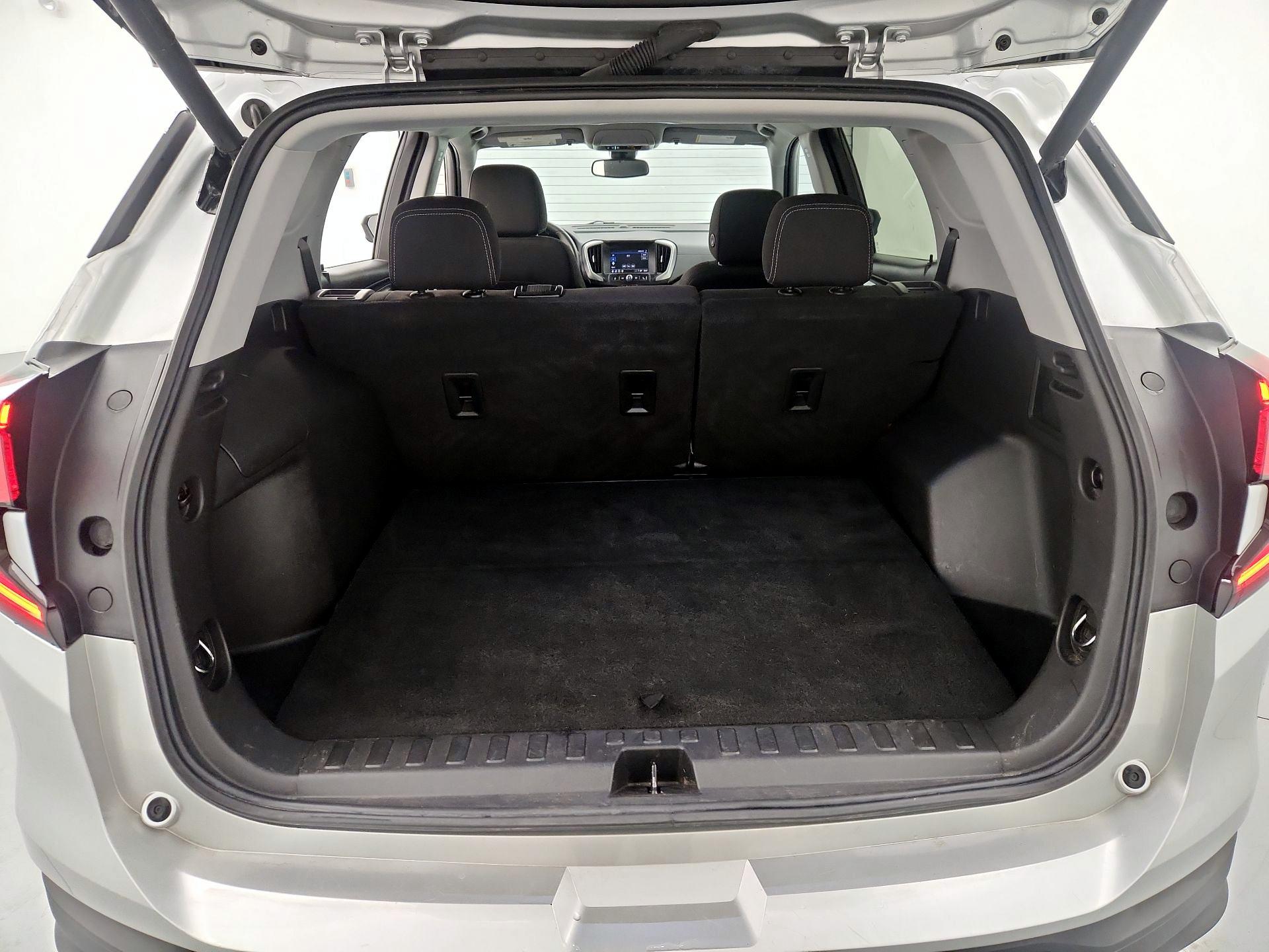 Thumbnail: 2022 GMC Terrain - 20