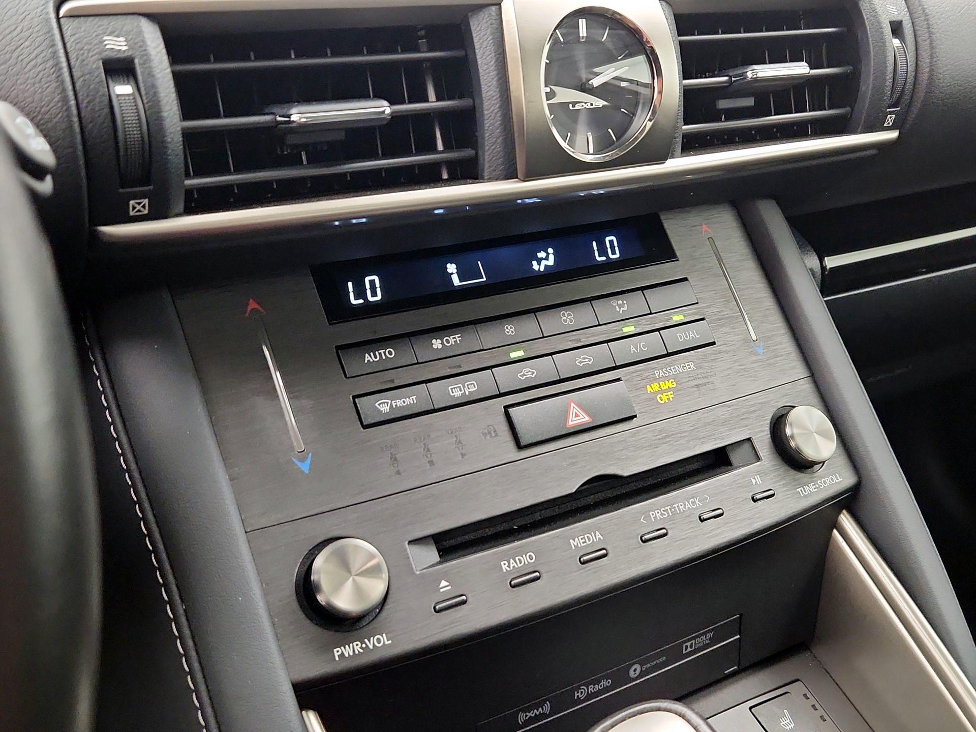 Thumbnail: 2020 Lexus IS - 17