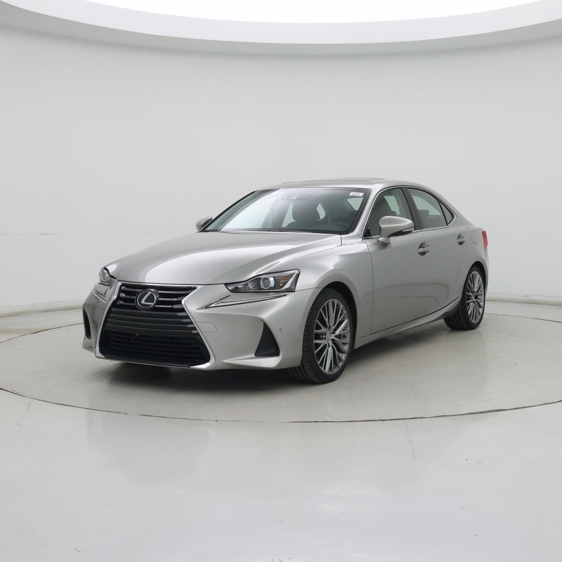 Thumbnail: 2020 Lexus IS - 4