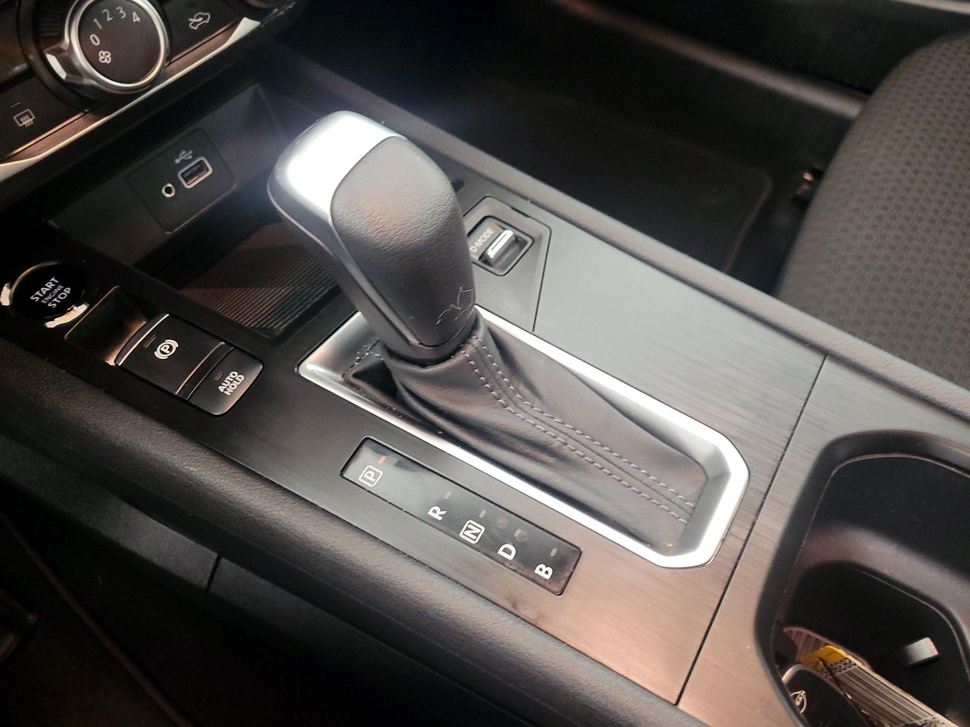 Thumbnail: 2025 Nissan Kicks - 17