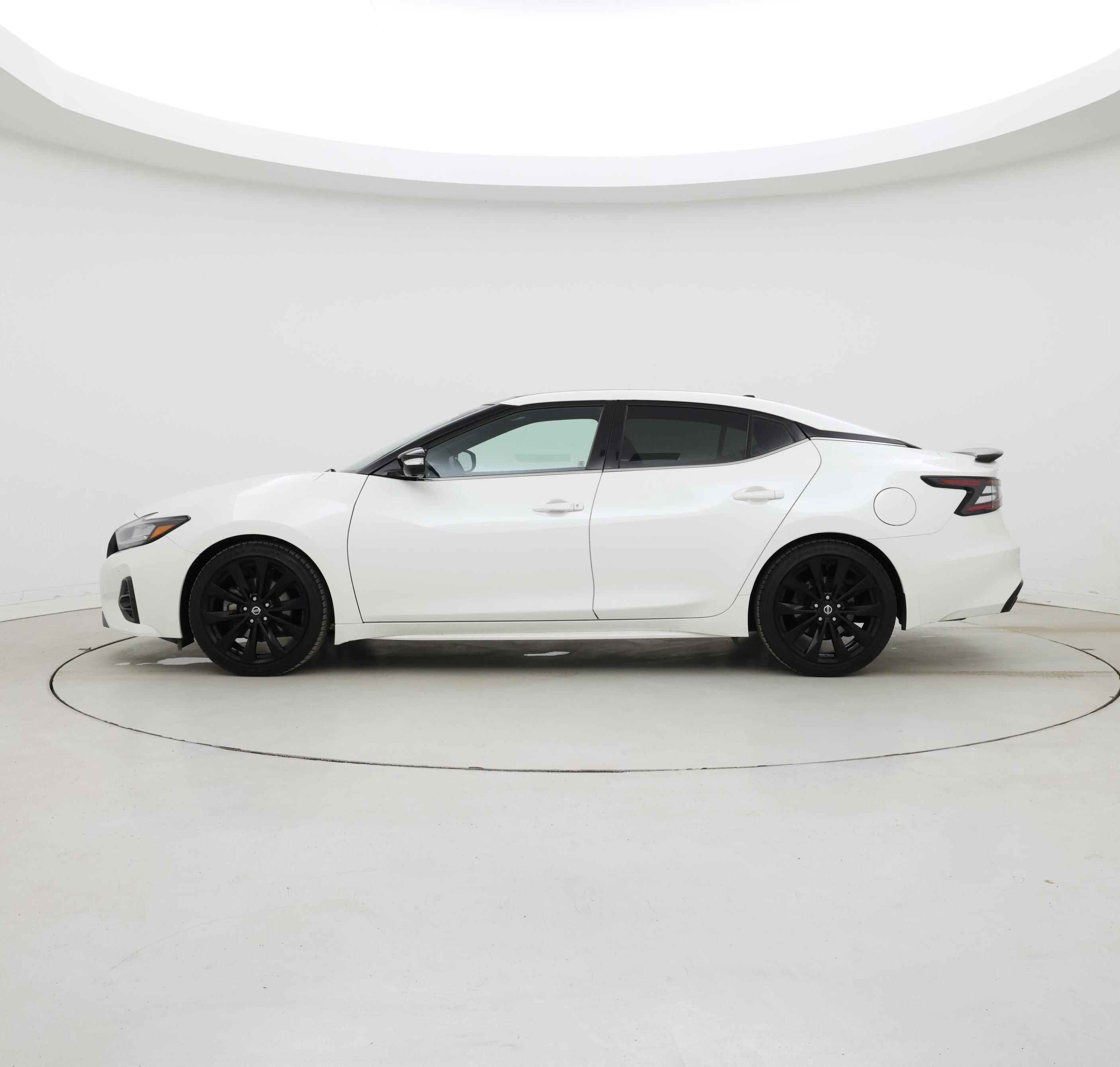 Thumbnail: 2022 Nissan Maxima - 3