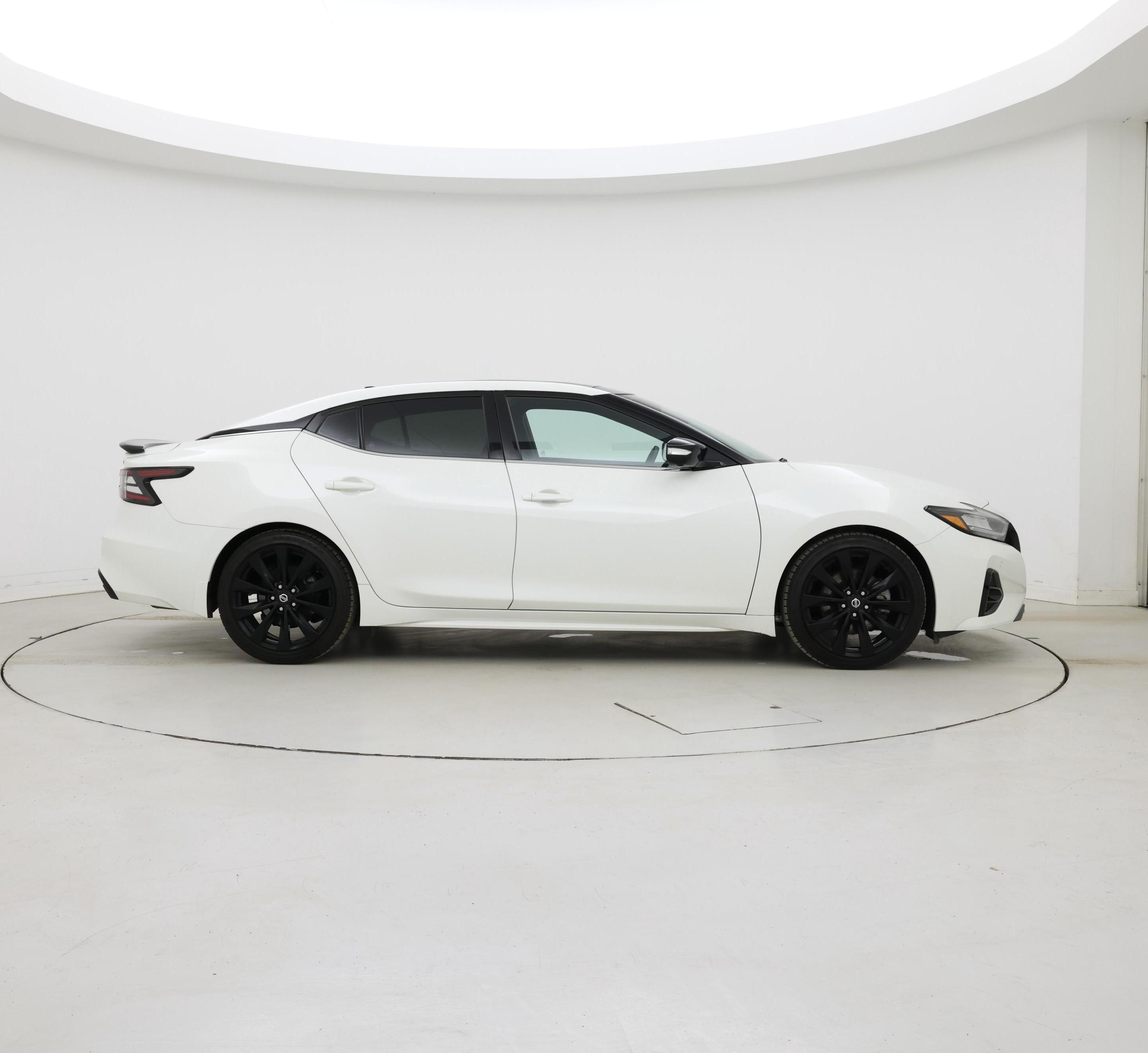 Thumbnail: 2022 Nissan Maxima - 7