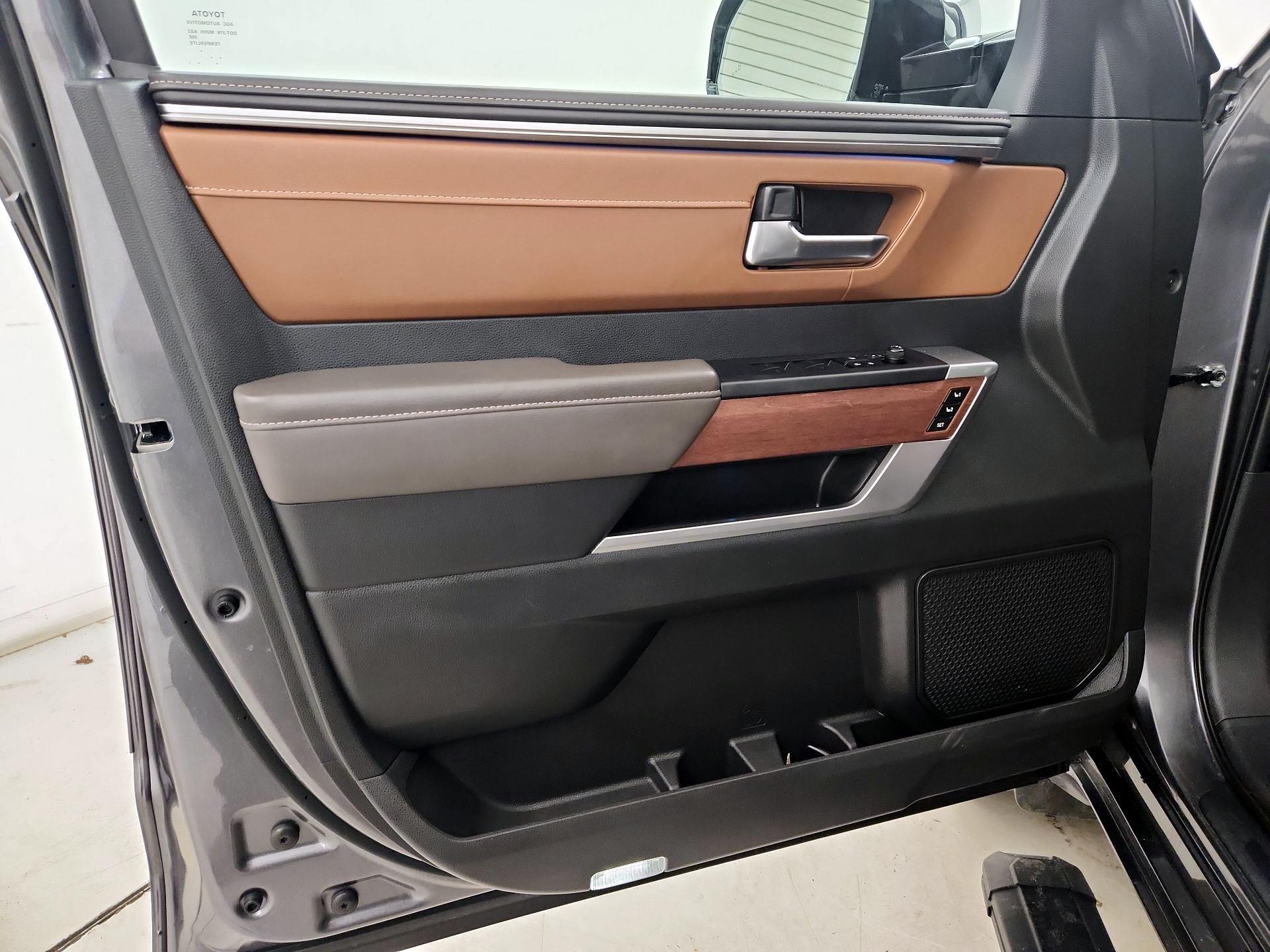 Thumbnail: 2024 Toyota Tundra - 12