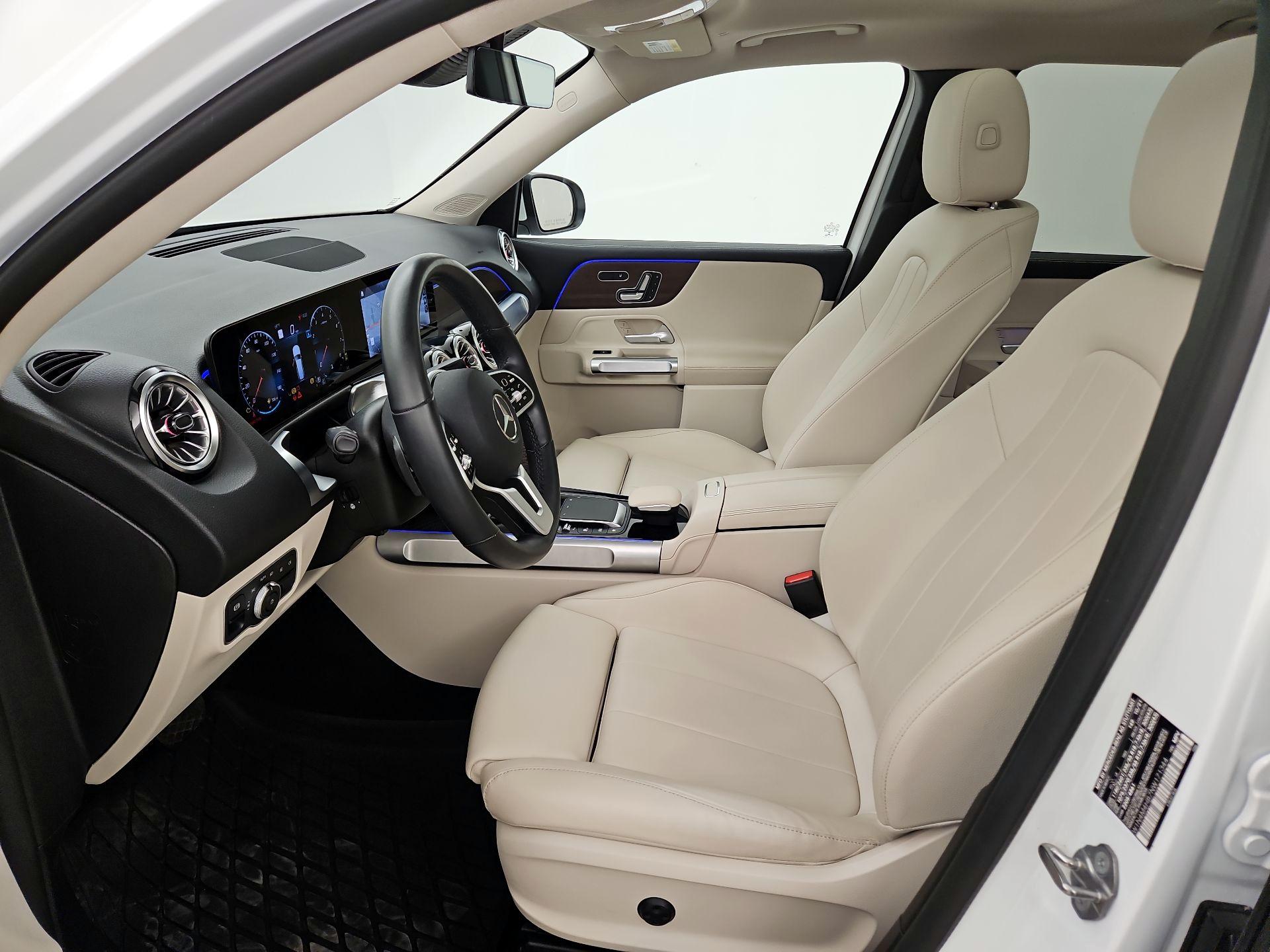 Thumbnail: 2022 Mercedes-Benz GLB - 11