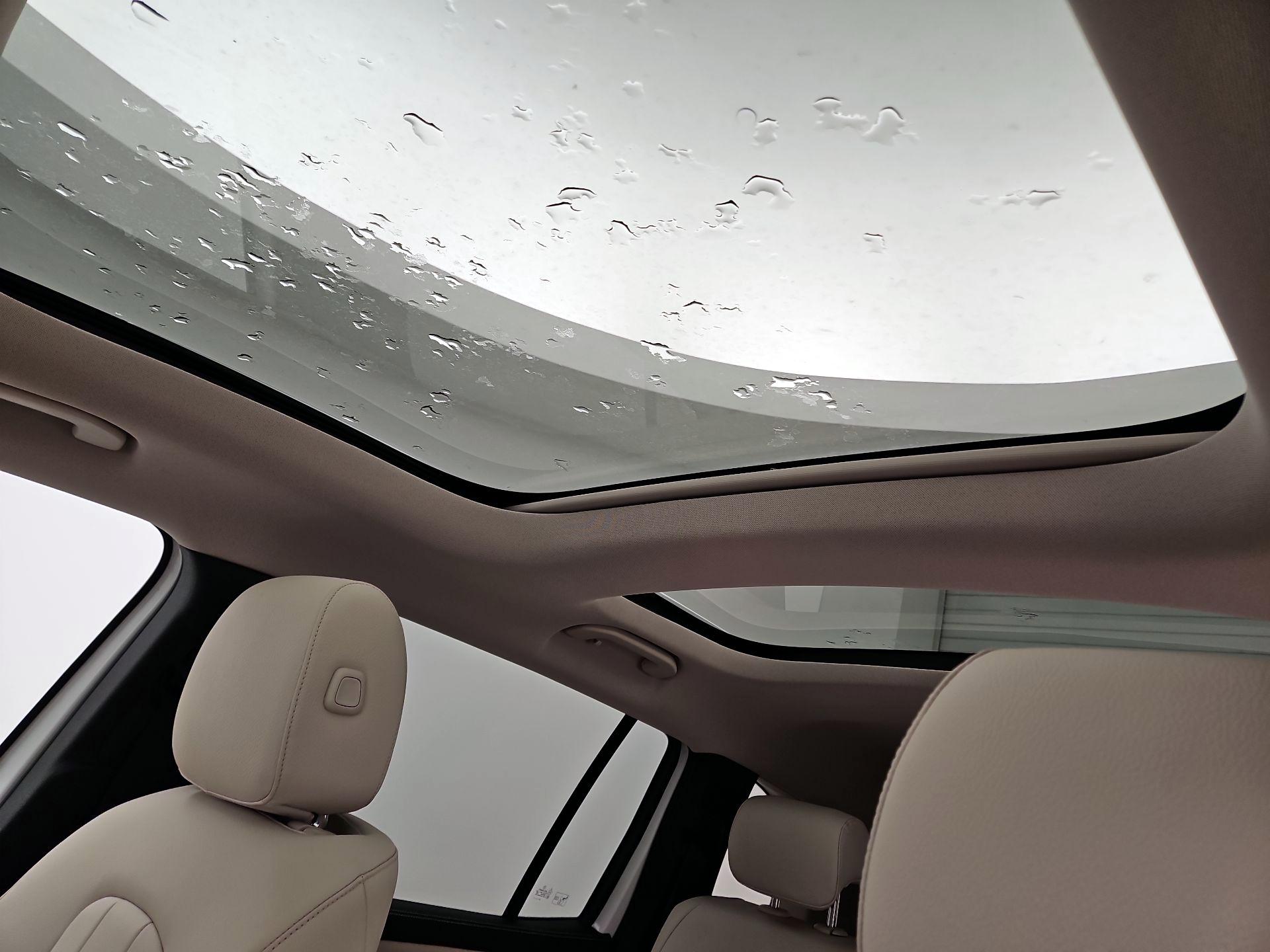 Thumbnail: 2022 Mercedes-Benz GLB - 20