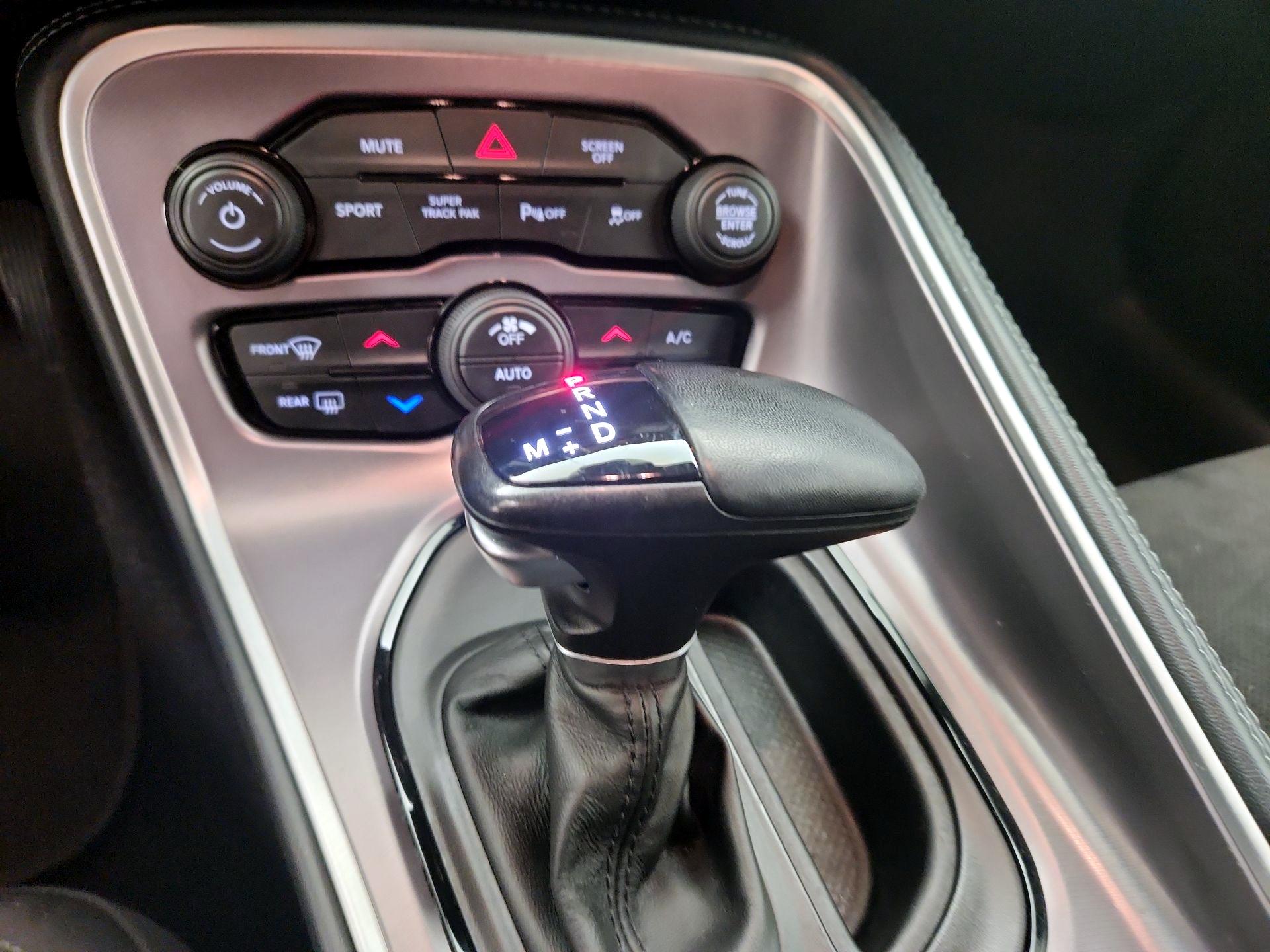 Thumbnail: 2021 Dodge Challenger - 17