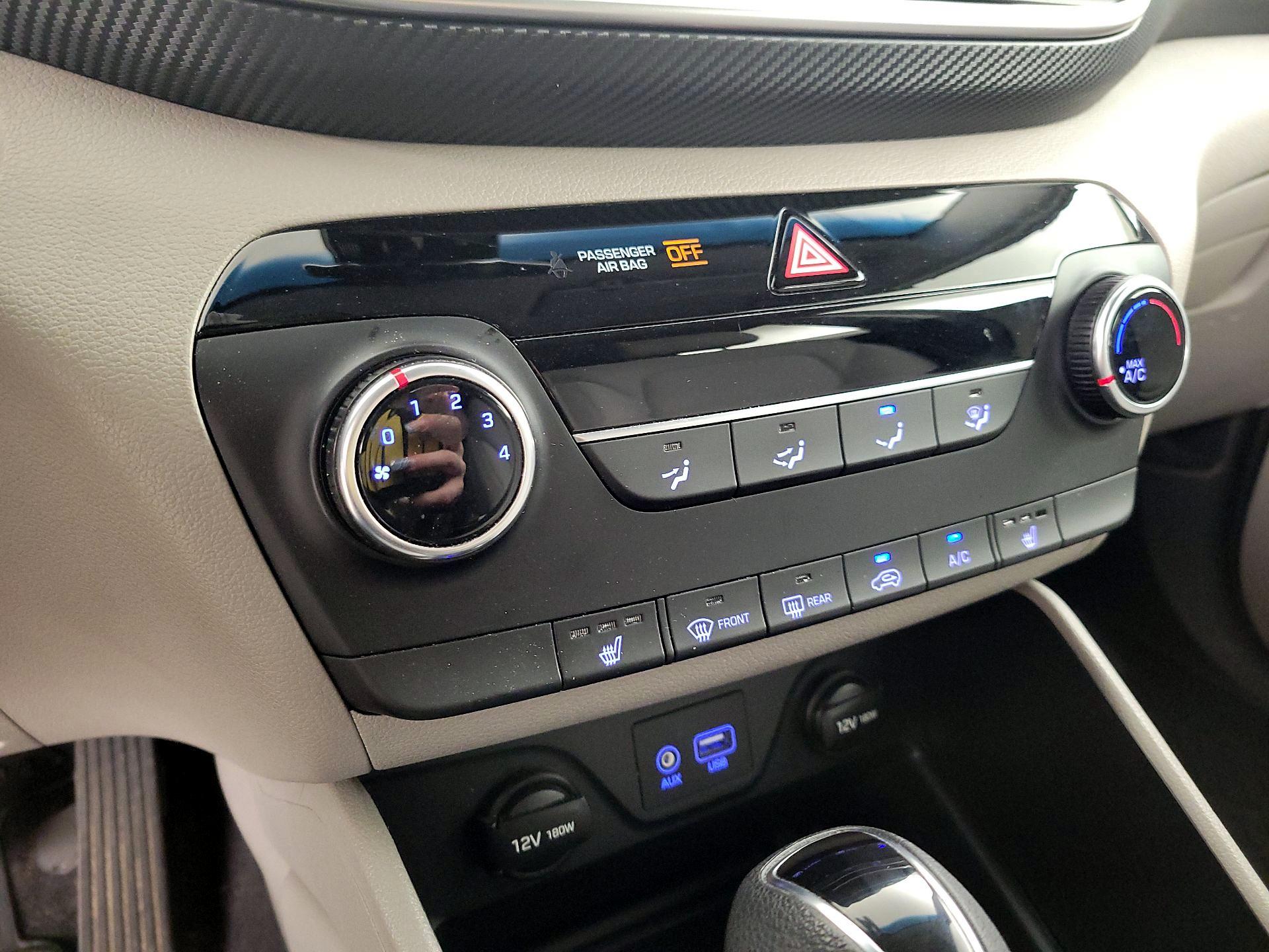 Thumbnail: 2019 Hyundai Tucson - 16