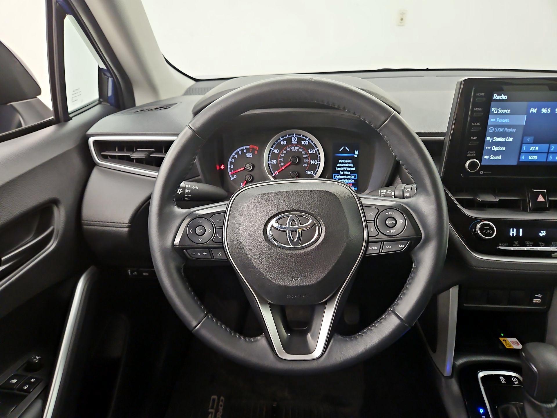 Thumbnail: 2022 Toyota Corolla Cross - 10