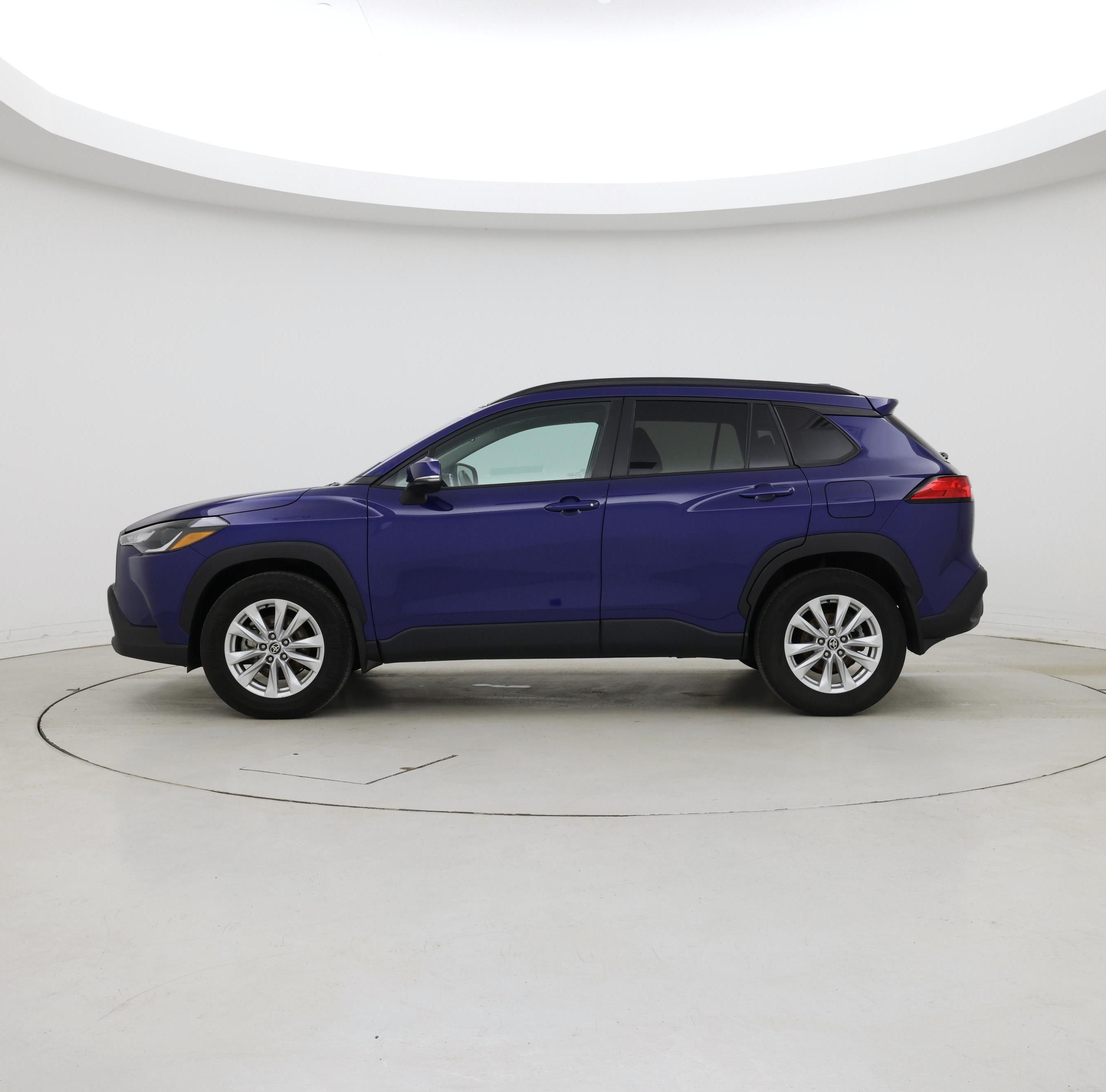 Thumbnail: 2022 Toyota Corolla Cross - 3
