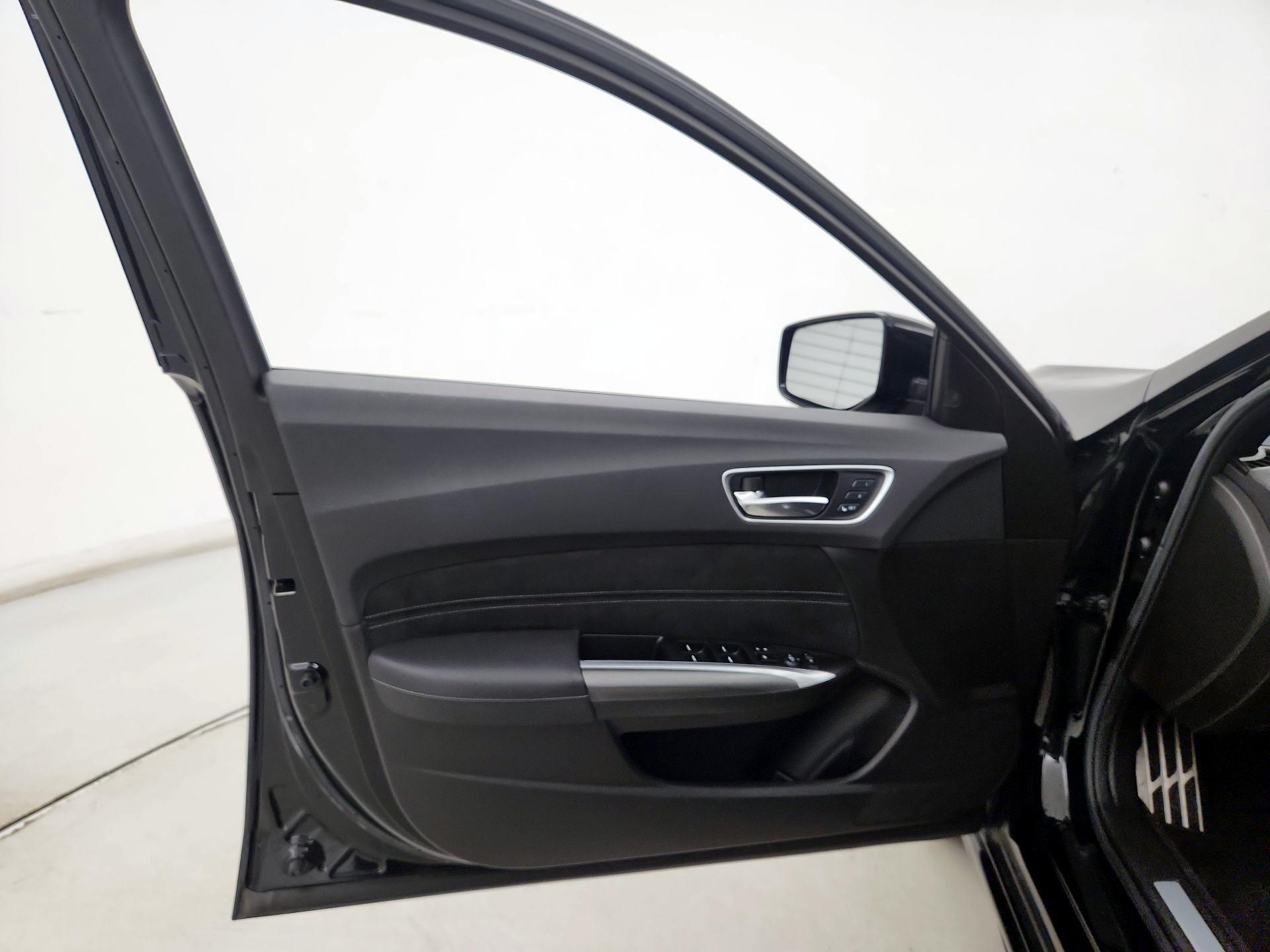 Thumbnail: 2020 Acura TLX - 12