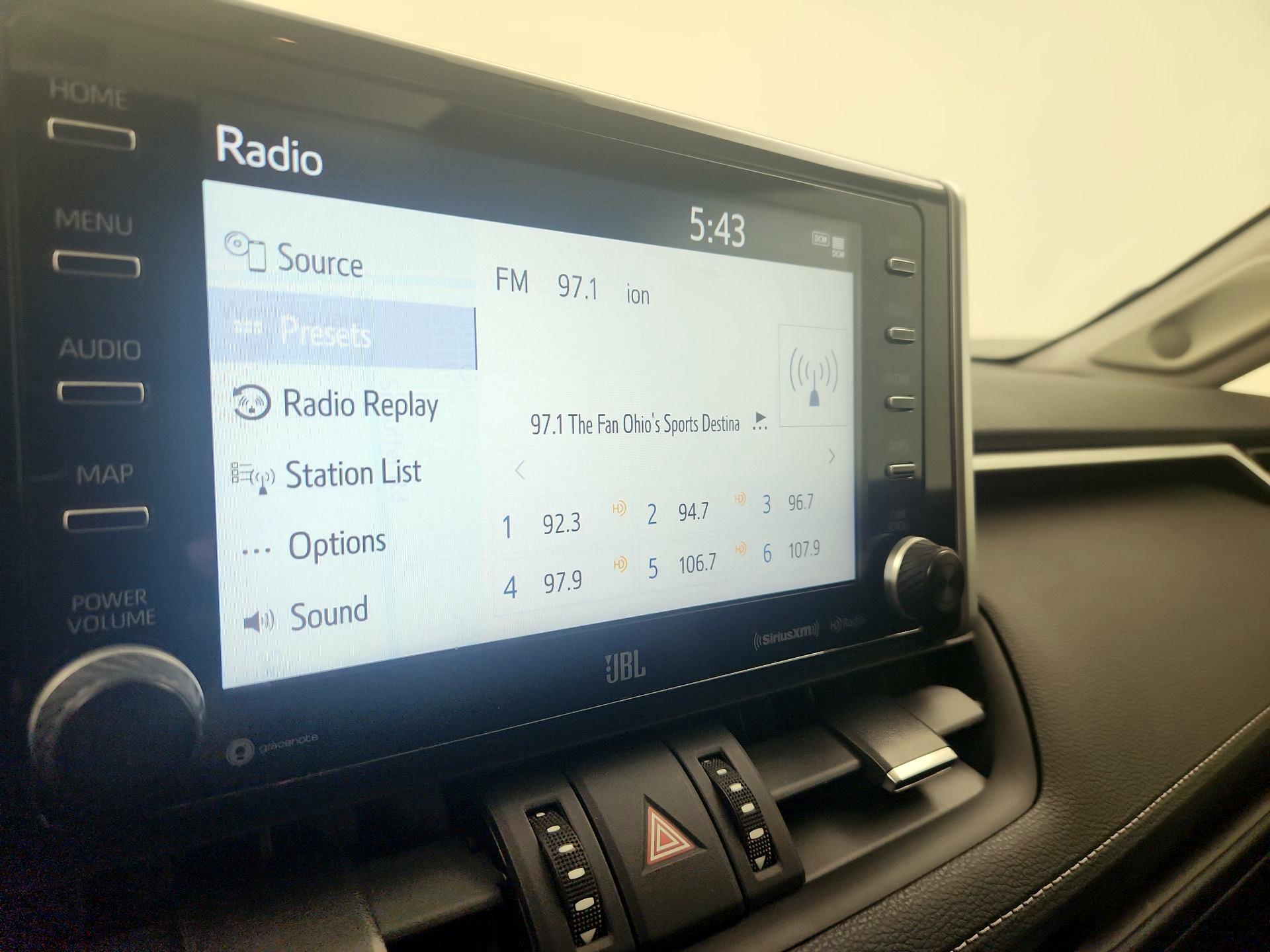 Thumbnail: 2021 Toyota RAV4 - 16