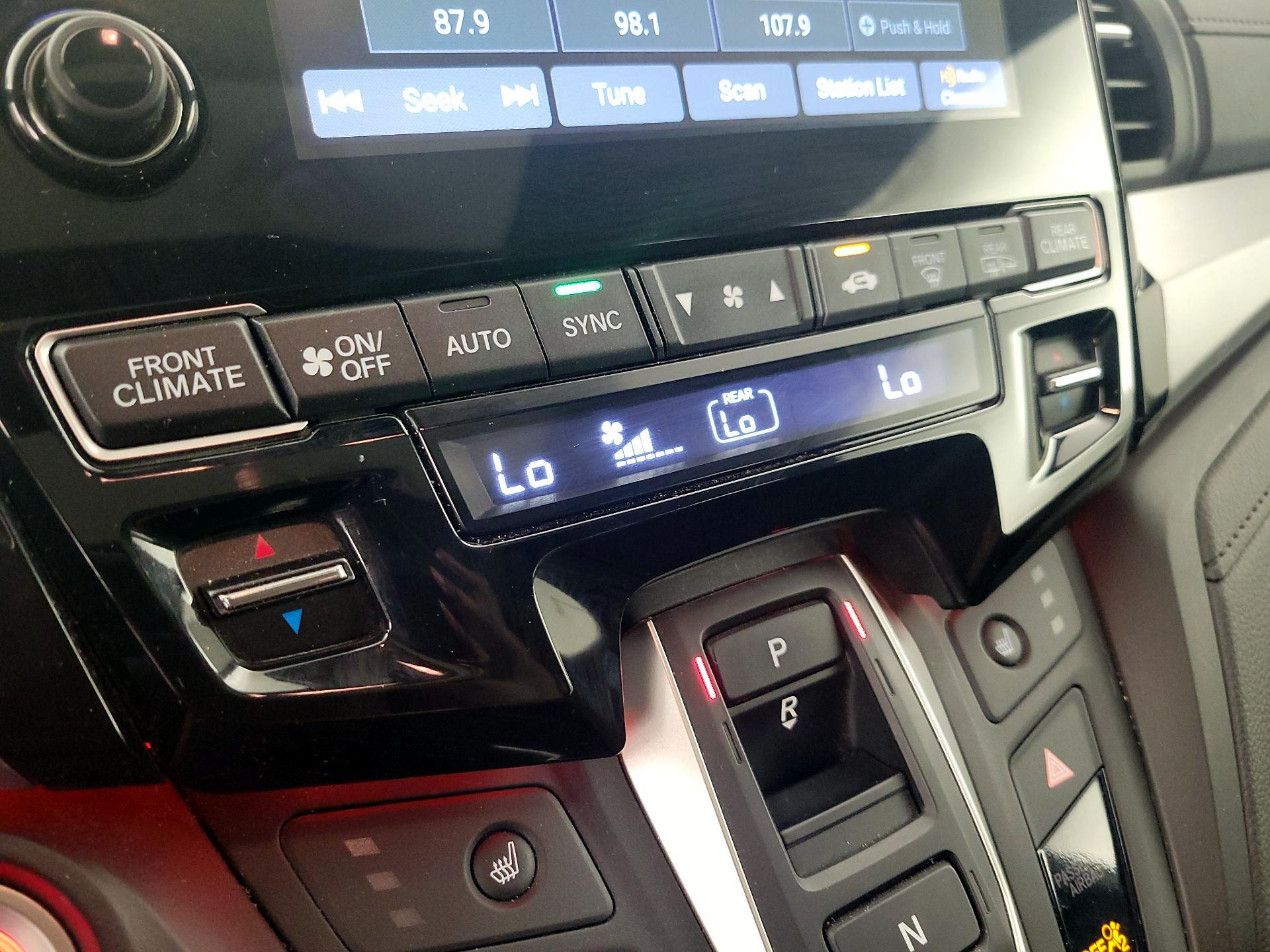 Thumbnail: 2024 Honda Odyssey - 16