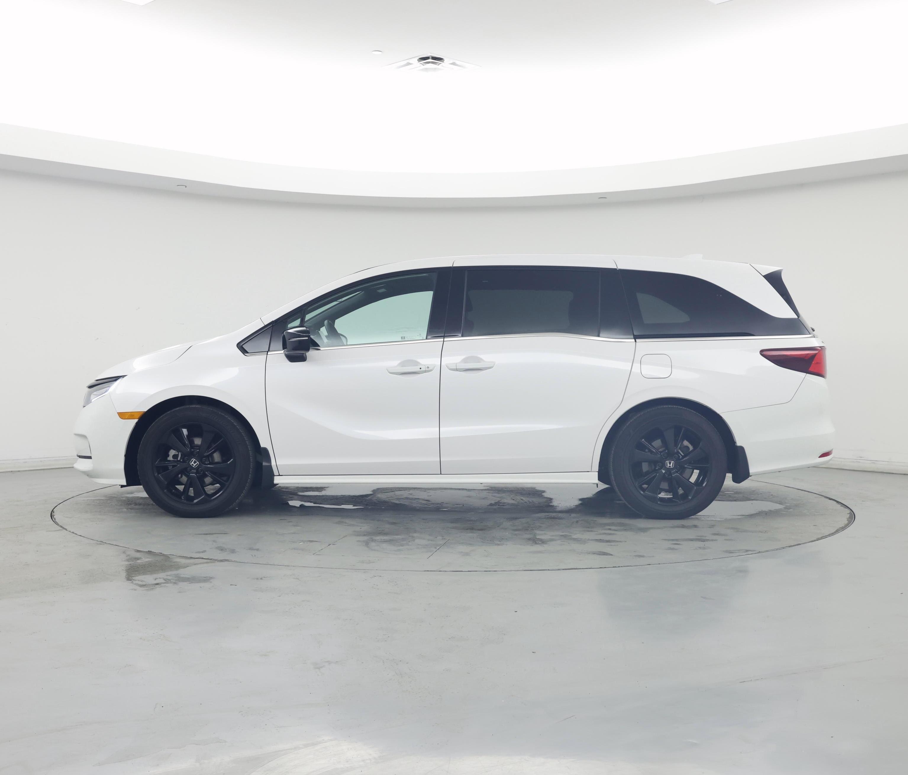 Thumbnail: 2024 Honda Odyssey - 3