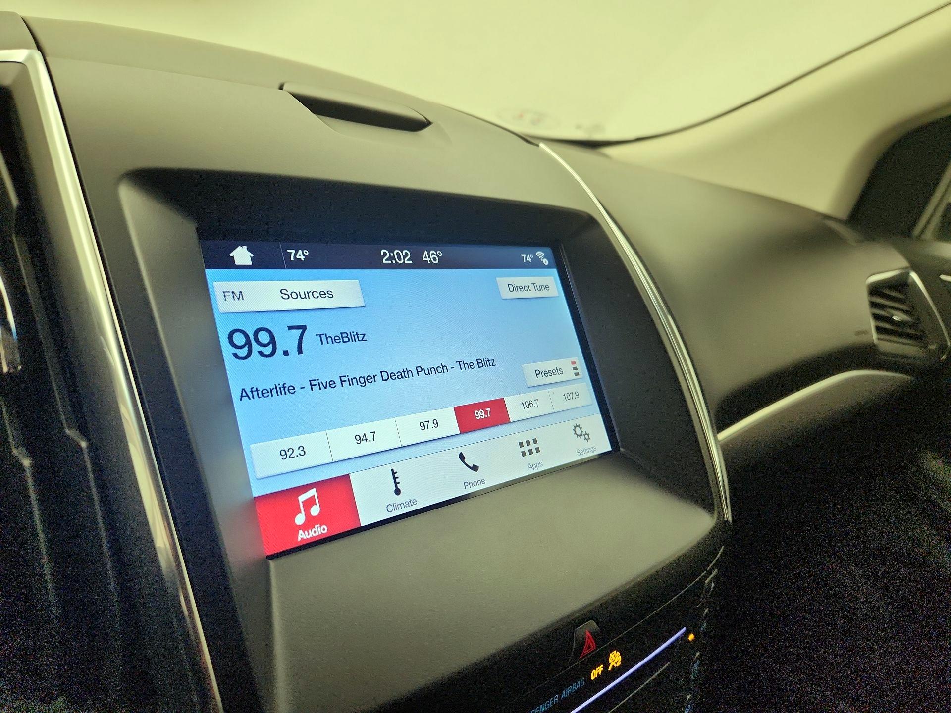 Thumbnail: 2019 Ford Edge - 15