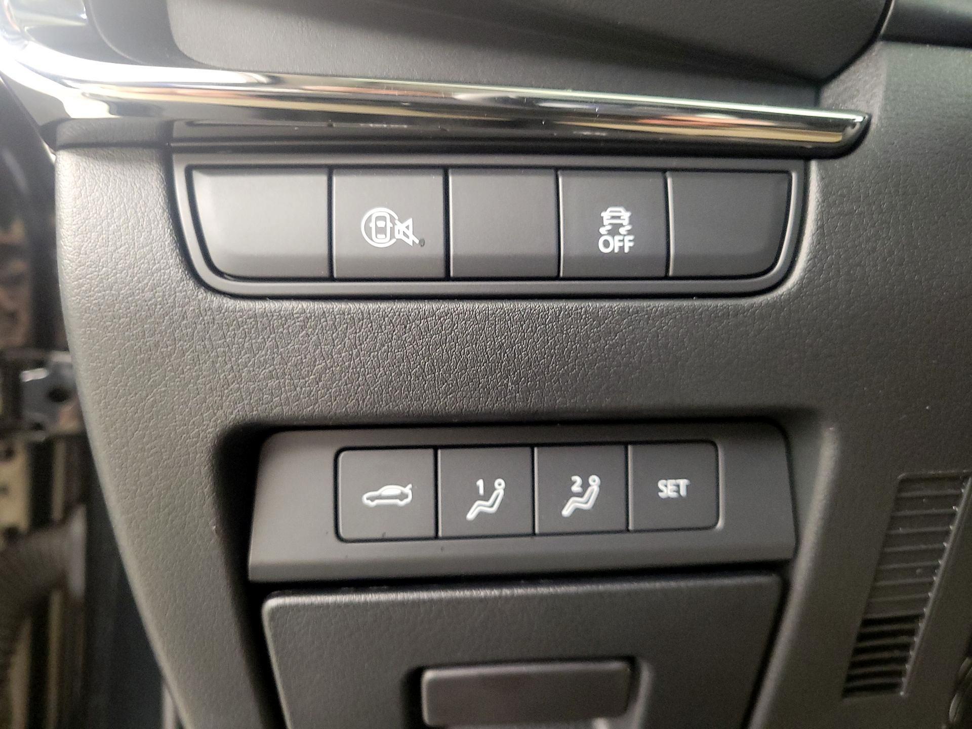 Thumbnail: 2025 Mazda Mazda3 - 13