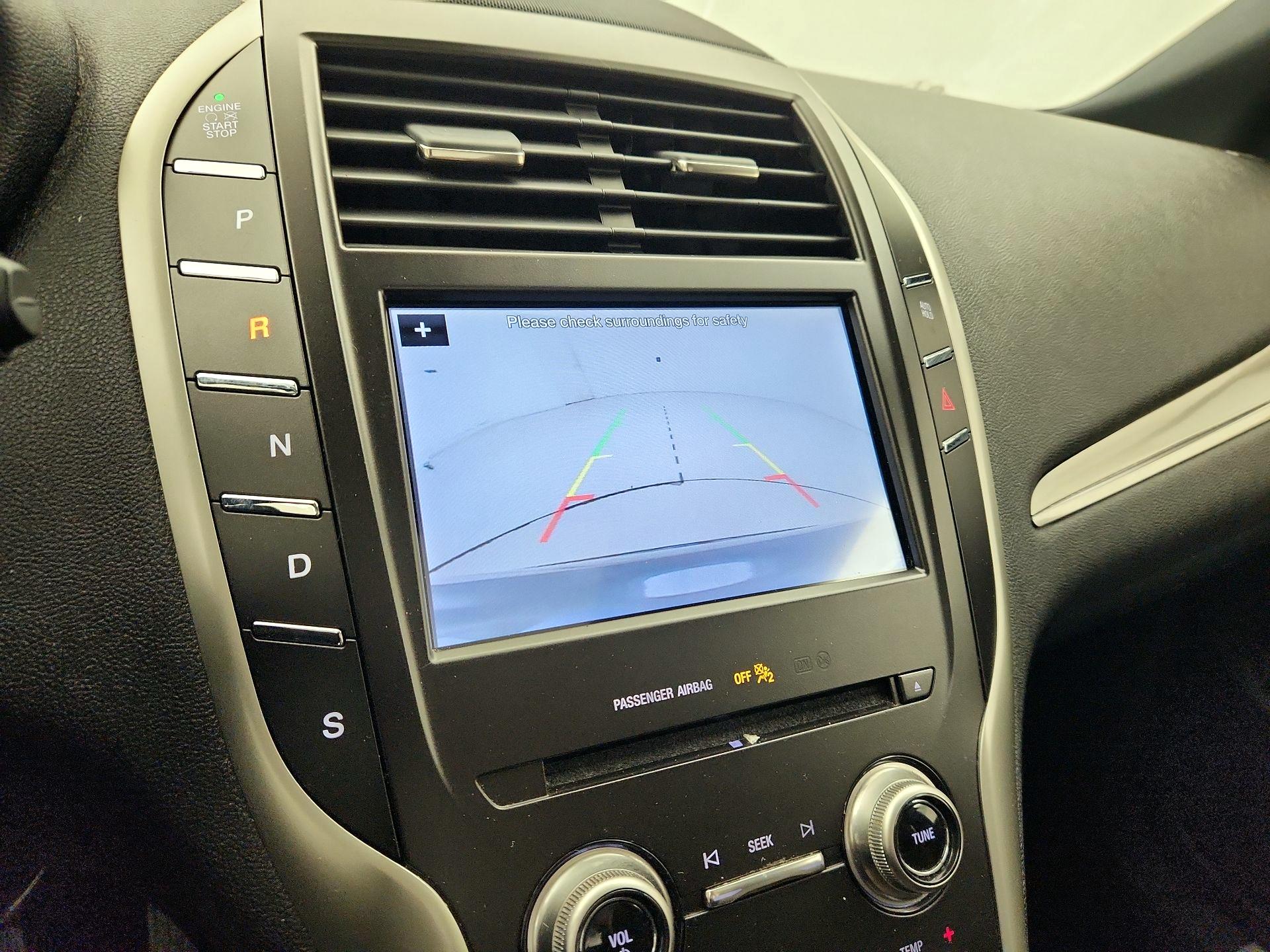 Thumbnail: 2019 Lincoln MKC - 15