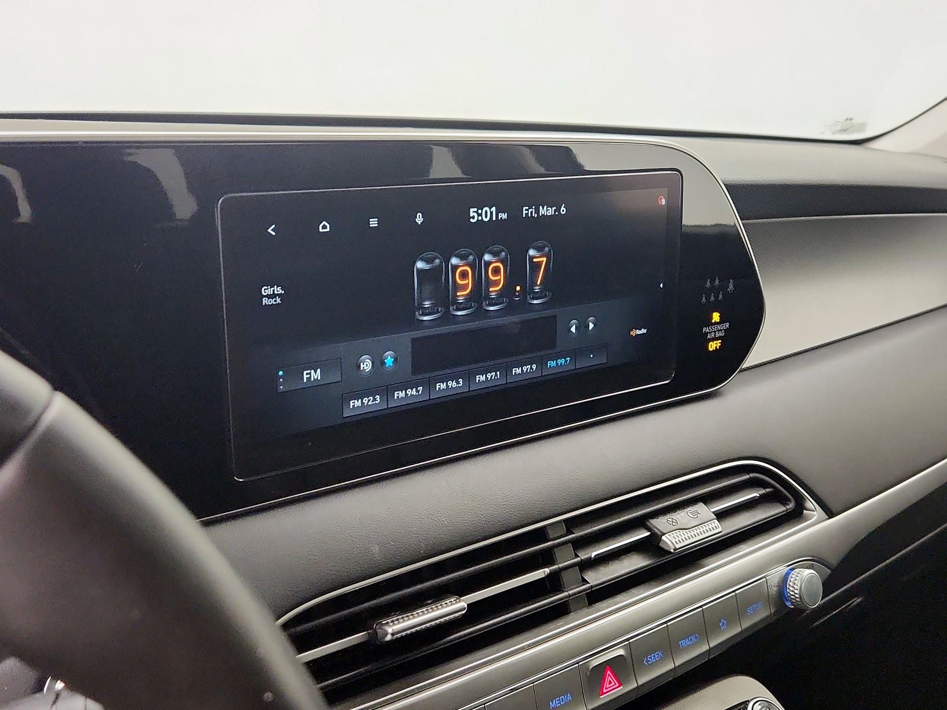 Thumbnail: 2021 Hyundai Palisade - 16