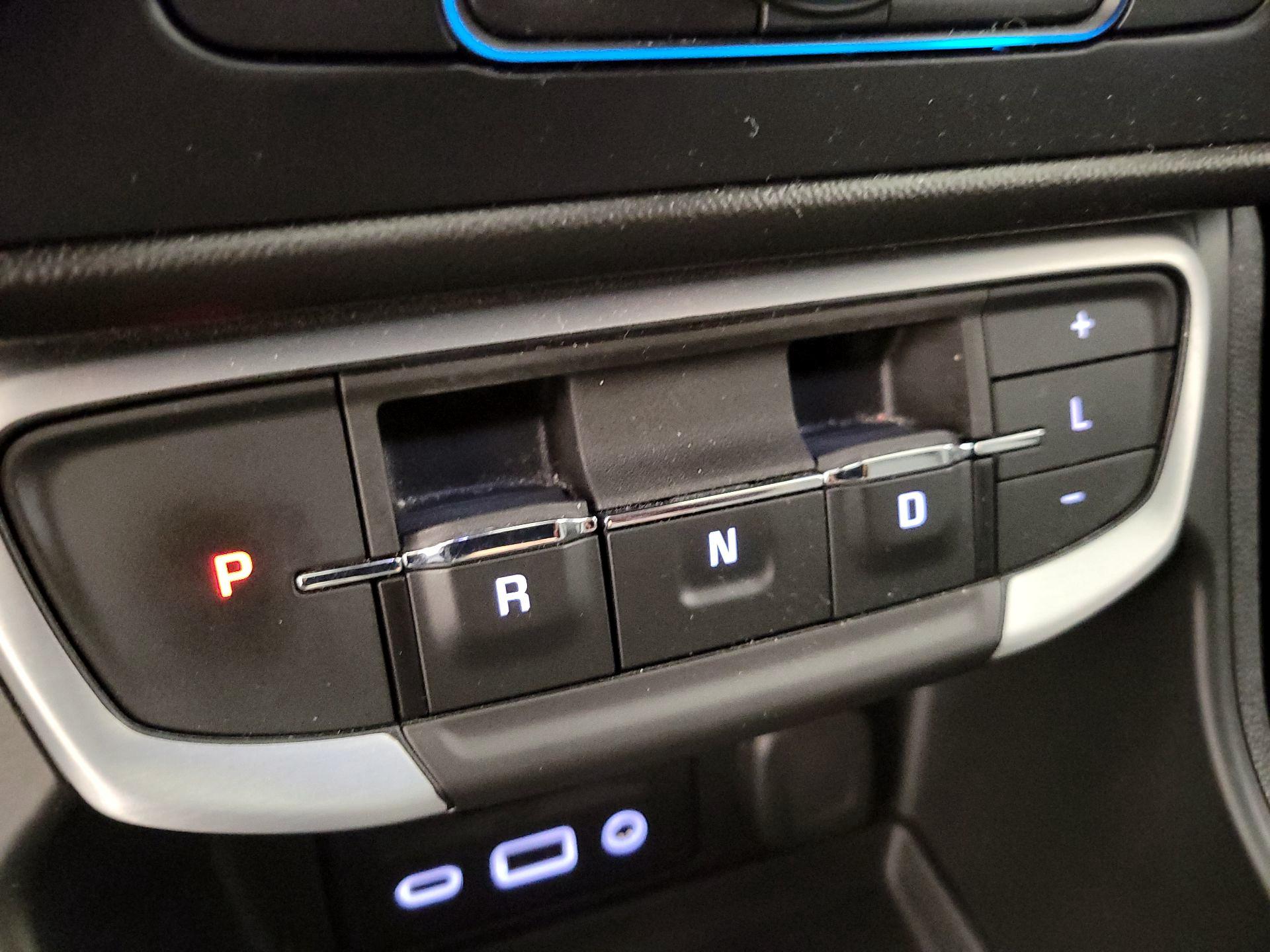 Thumbnail: 2022 GMC Terrain - 18