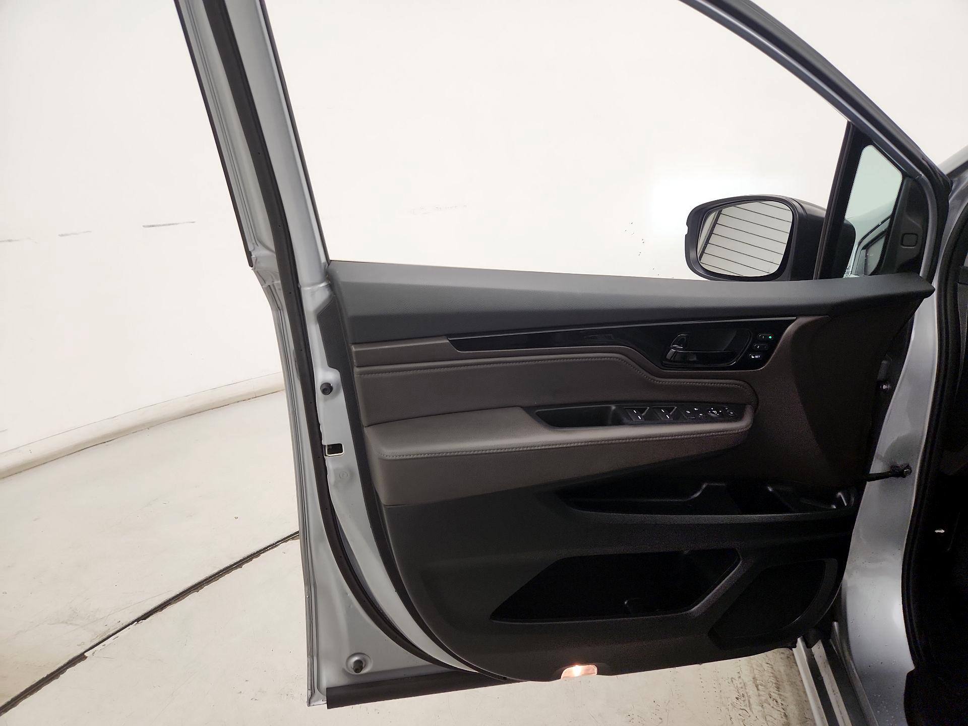 Thumbnail: 2024 Honda Odyssey - 12