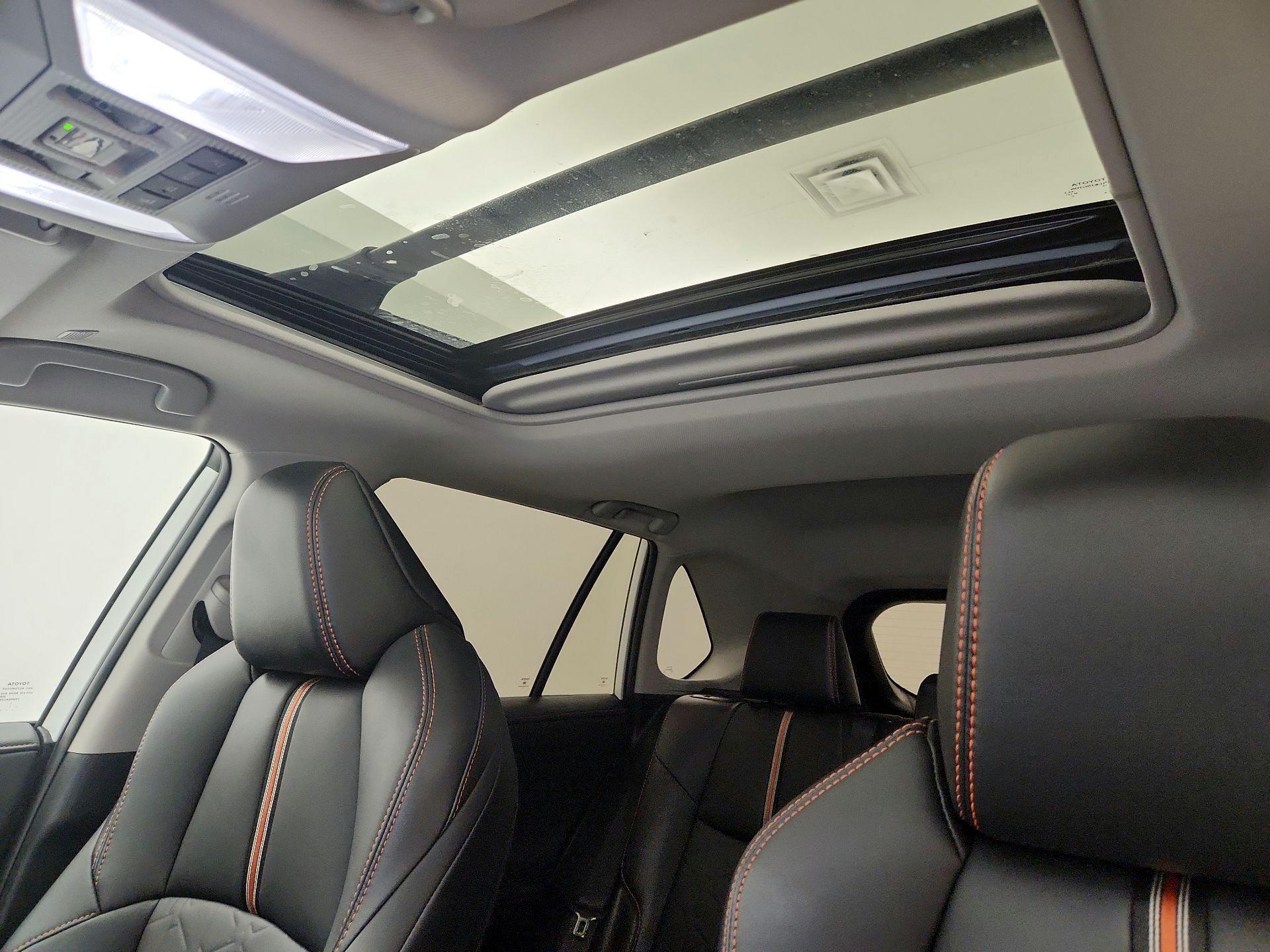 Thumbnail: 2023 Toyota RAV4 - 19