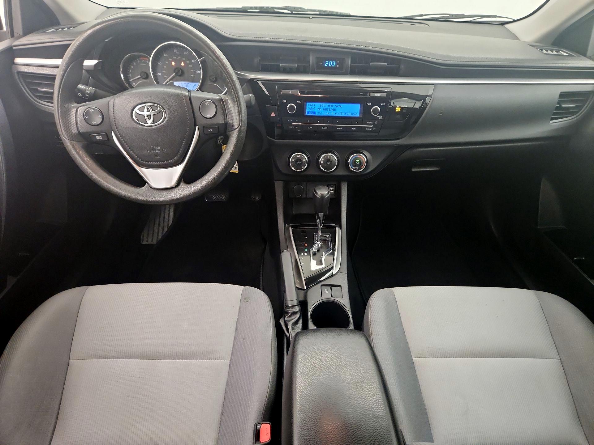 Thumbnail: 2015 Toyota Corolla - 9