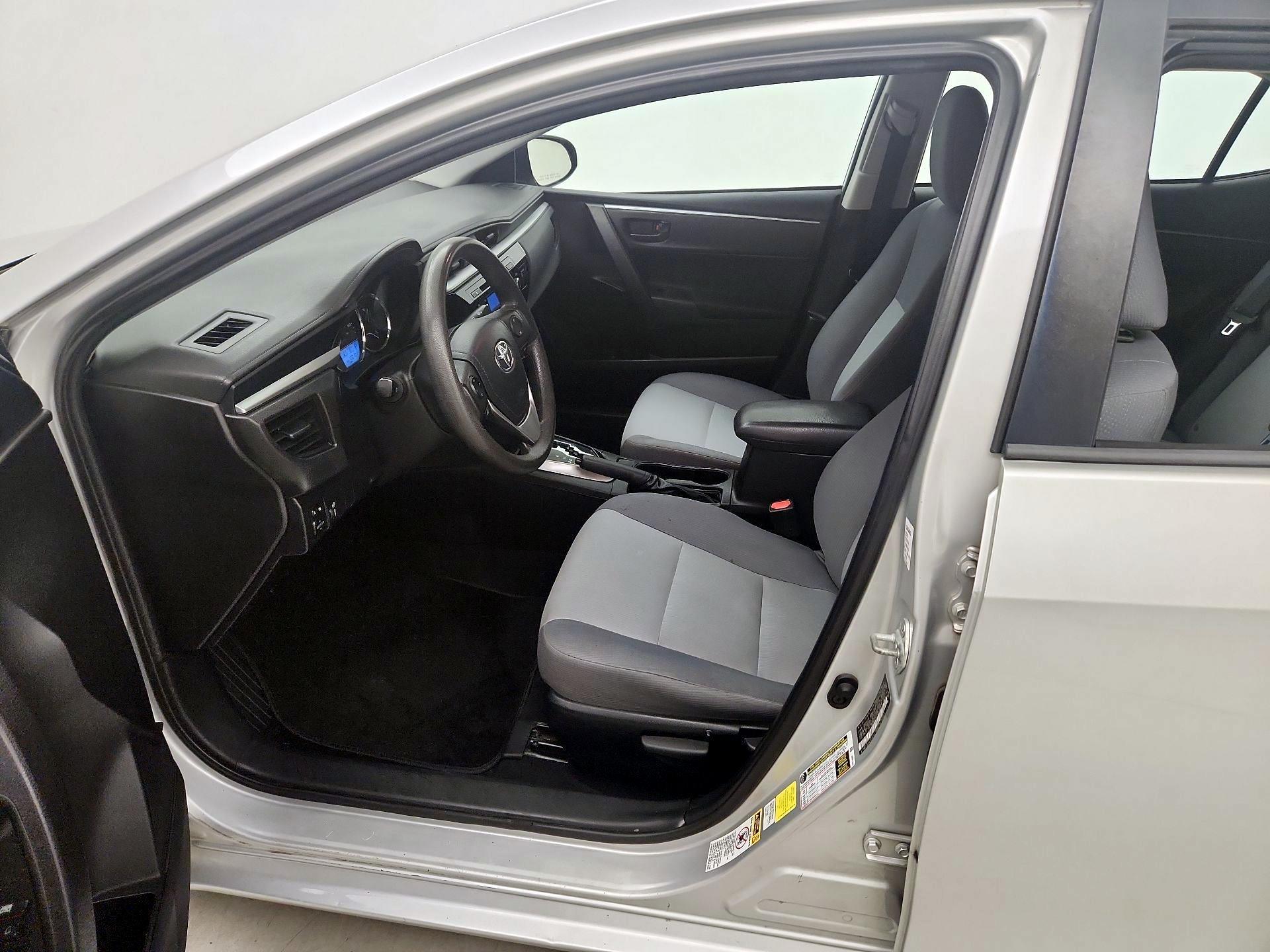 Thumbnail: 2015 Toyota Corolla - 11