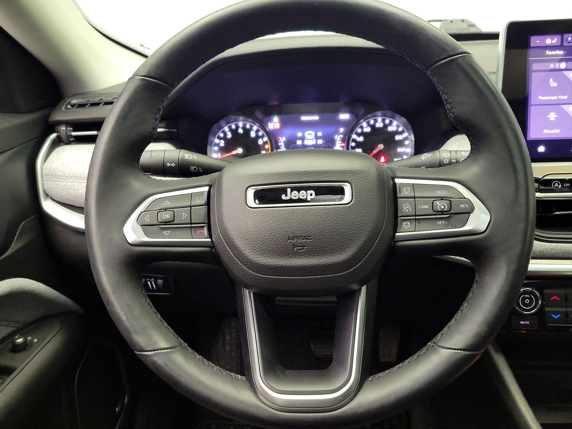 Thumbnail: 2022 Jeep Compass - 10