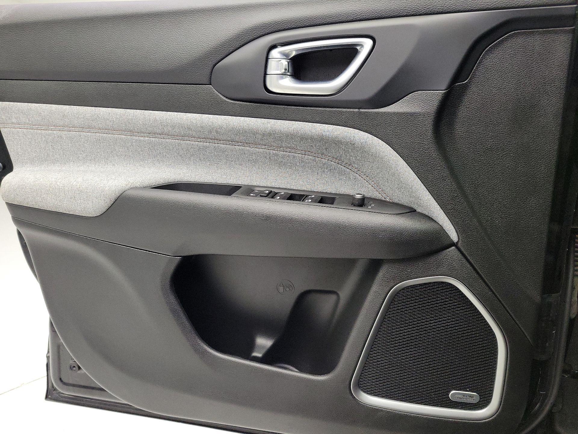 Thumbnail: 2022 Jeep Compass - 12