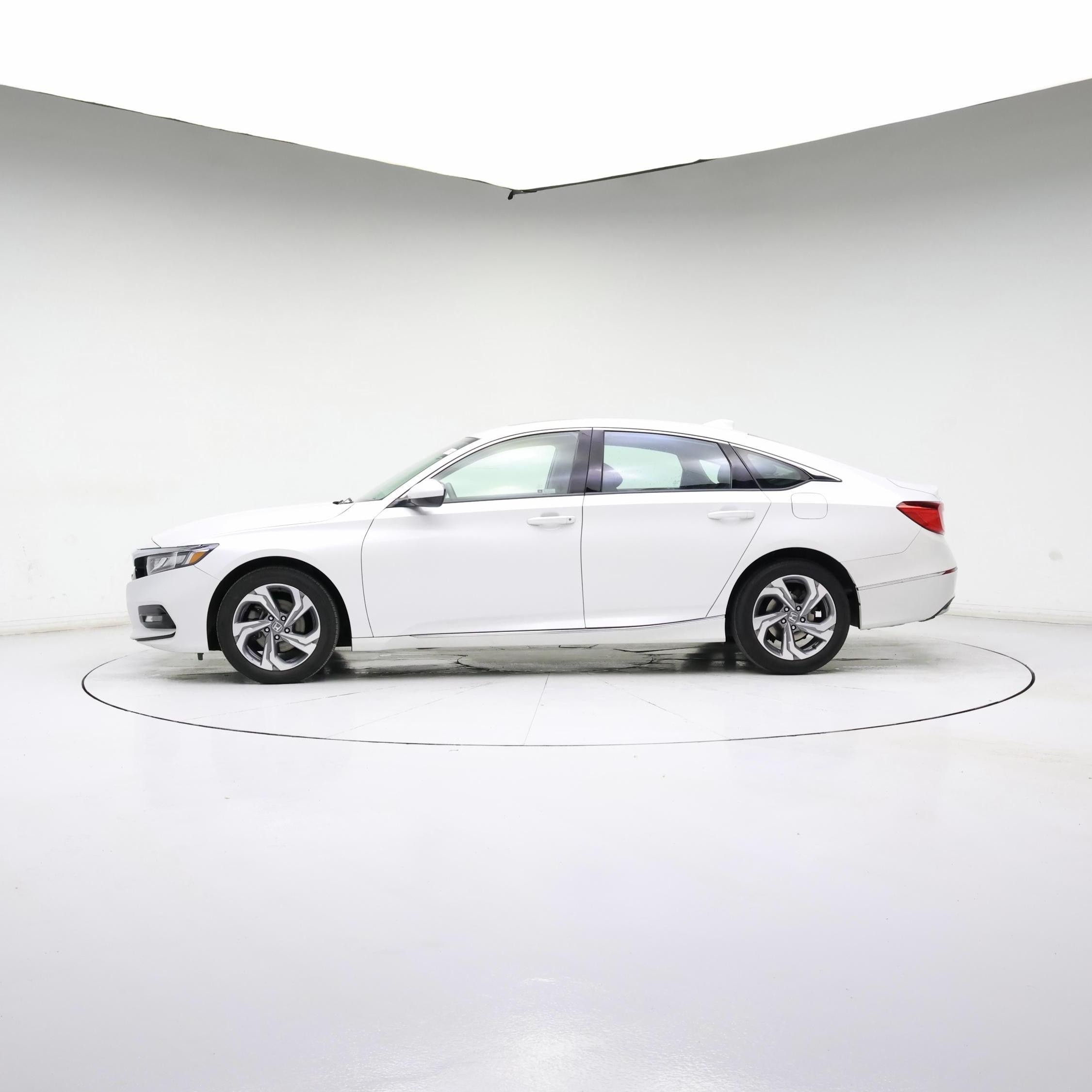 Thumbnail: 2020 Honda Accord - 3