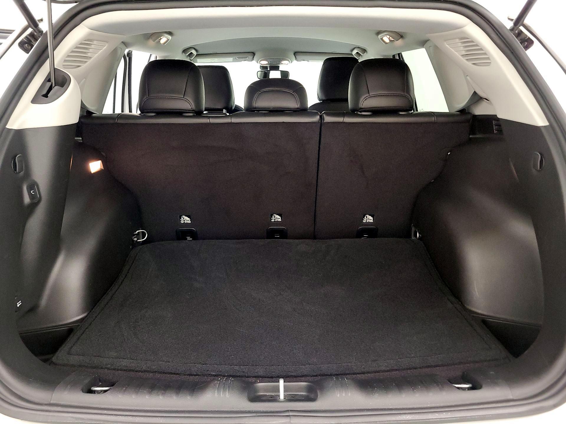 Thumbnail: 2022 Jeep Compass - 20