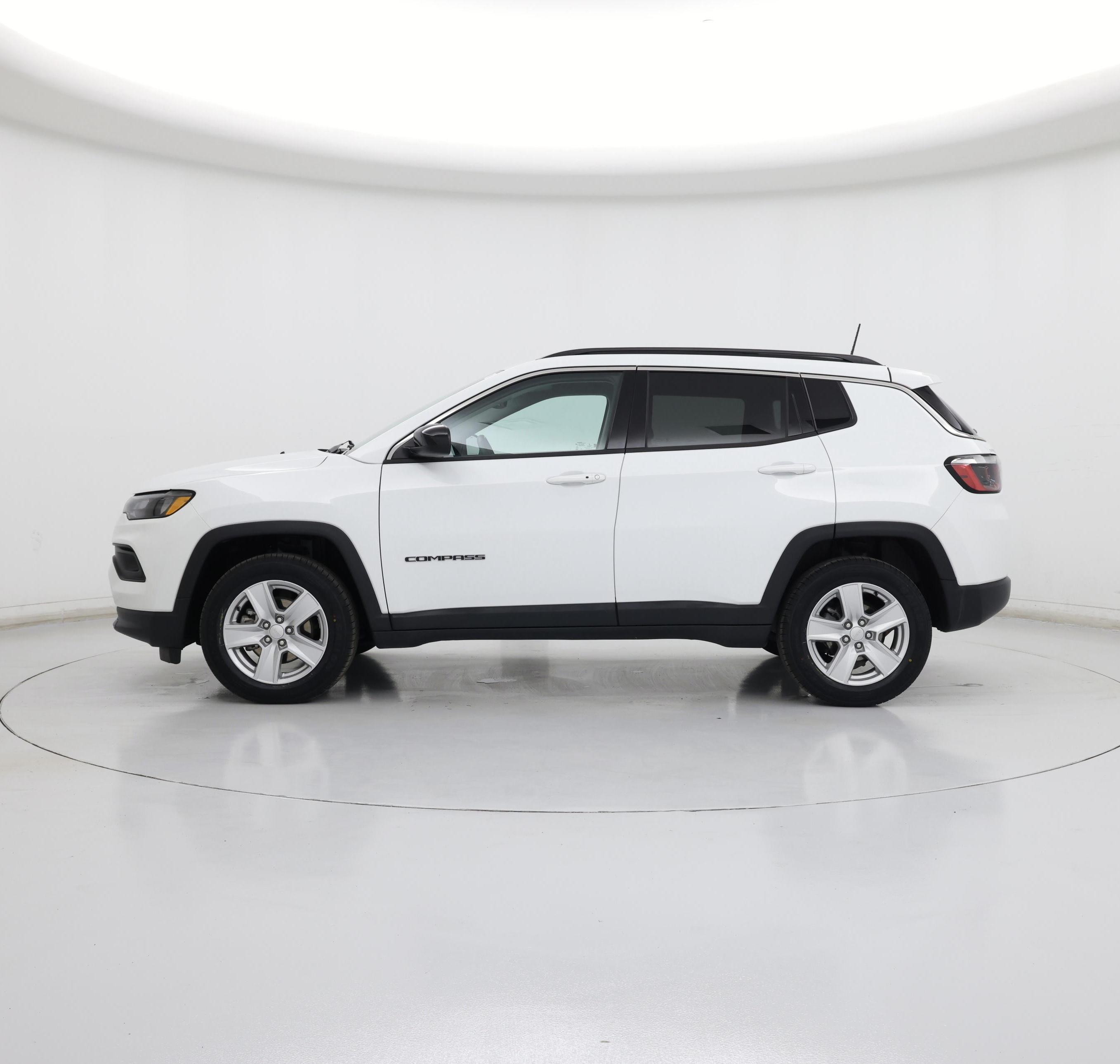 Thumbnail: 2022 Jeep Compass - 3