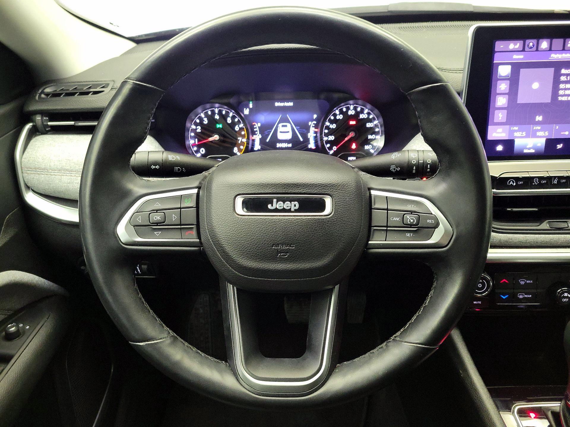 Thumbnail: 2022 Jeep Compass - 10