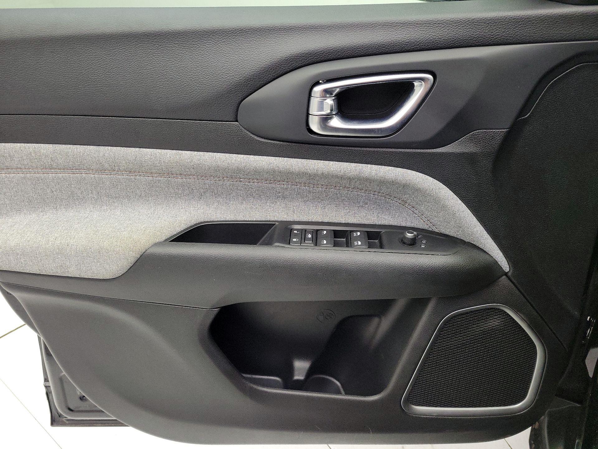 Thumbnail: 2022 Jeep Compass - 12